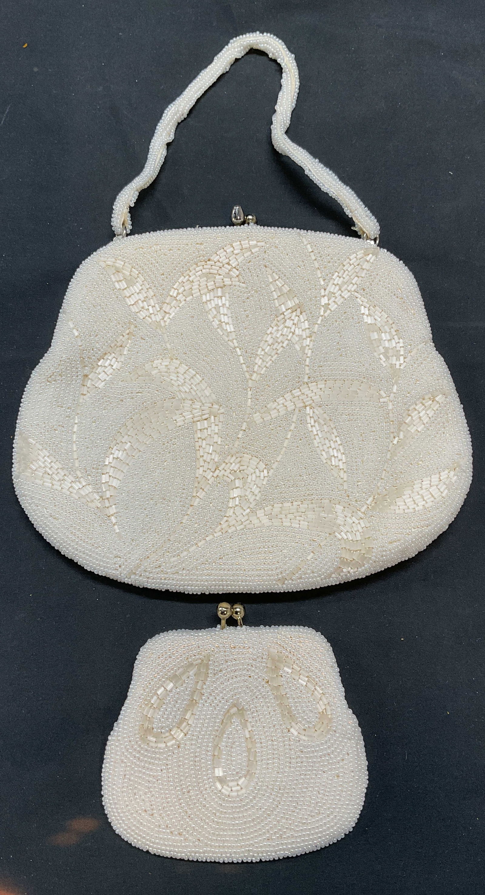 Vintage White Beaded Handbag & Coin Purse (1 of 6)