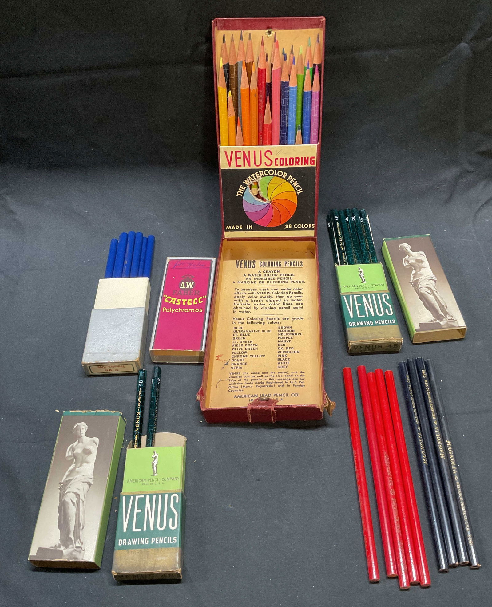 Group Lot Vintage Venus + Coloring Drawing Pencils: Group lot of vintage drawing and coloring pencils. Includes American Pencil Company Venus pencils, A. W. Faber Castecc pencils, National Pencil Co National pencils and Reliance Pencil Co Magnolia penc