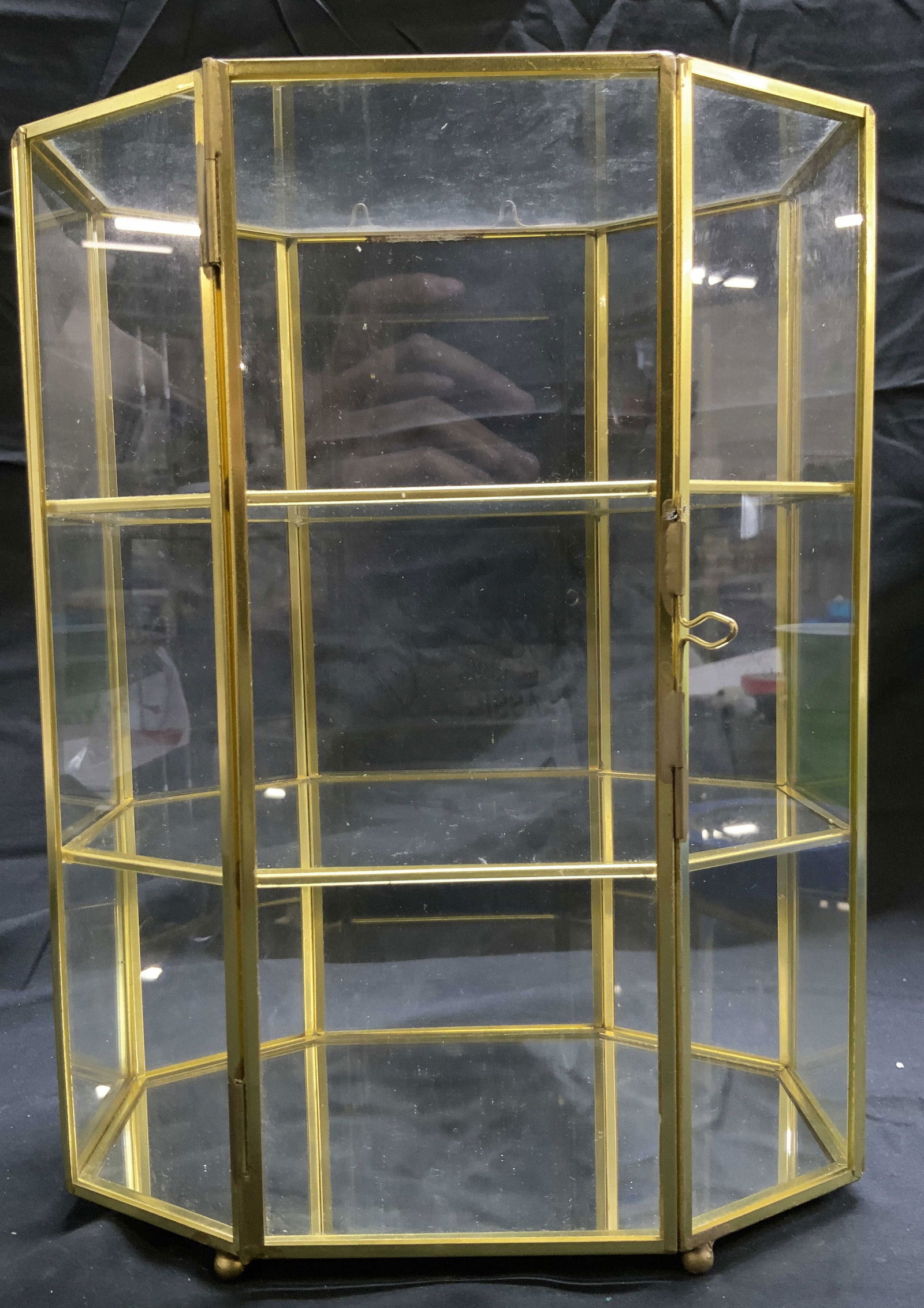 Two Tier Gilt Metal & Glass Display Case (1 of 8)