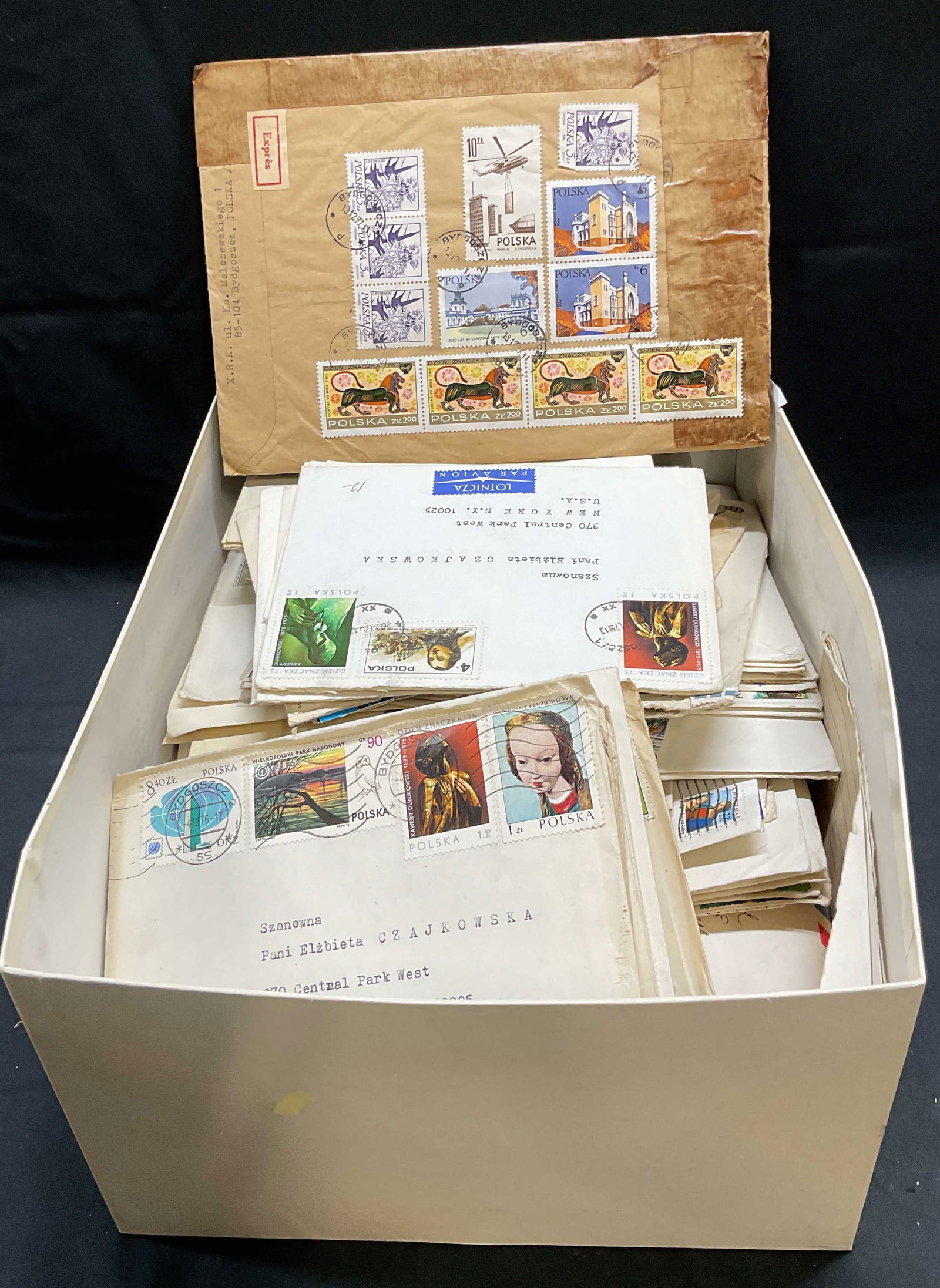 100+ Vtg Stamps Letters Italy, Poland, Japan, USA (1 of 7)