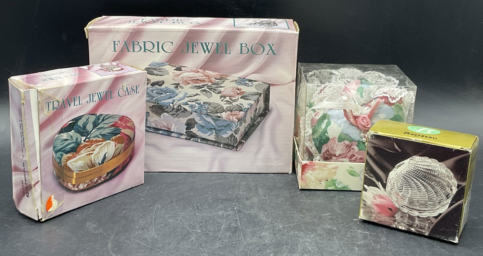 Lot 4 Tabletop Accessories W/ Original Packaging (1 of 7)
