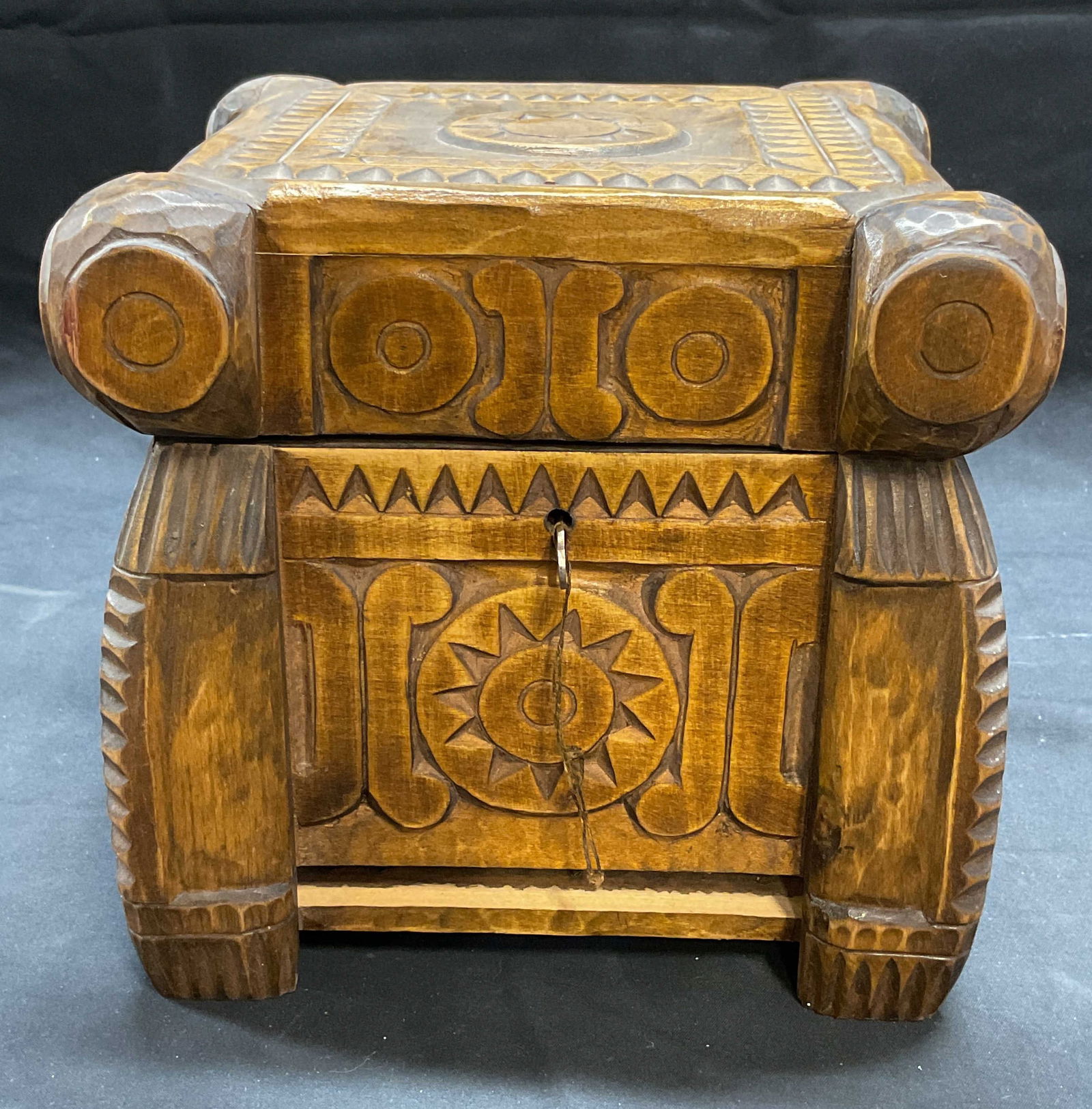 Vintage Carved wooden Box with Key (1 of 8)