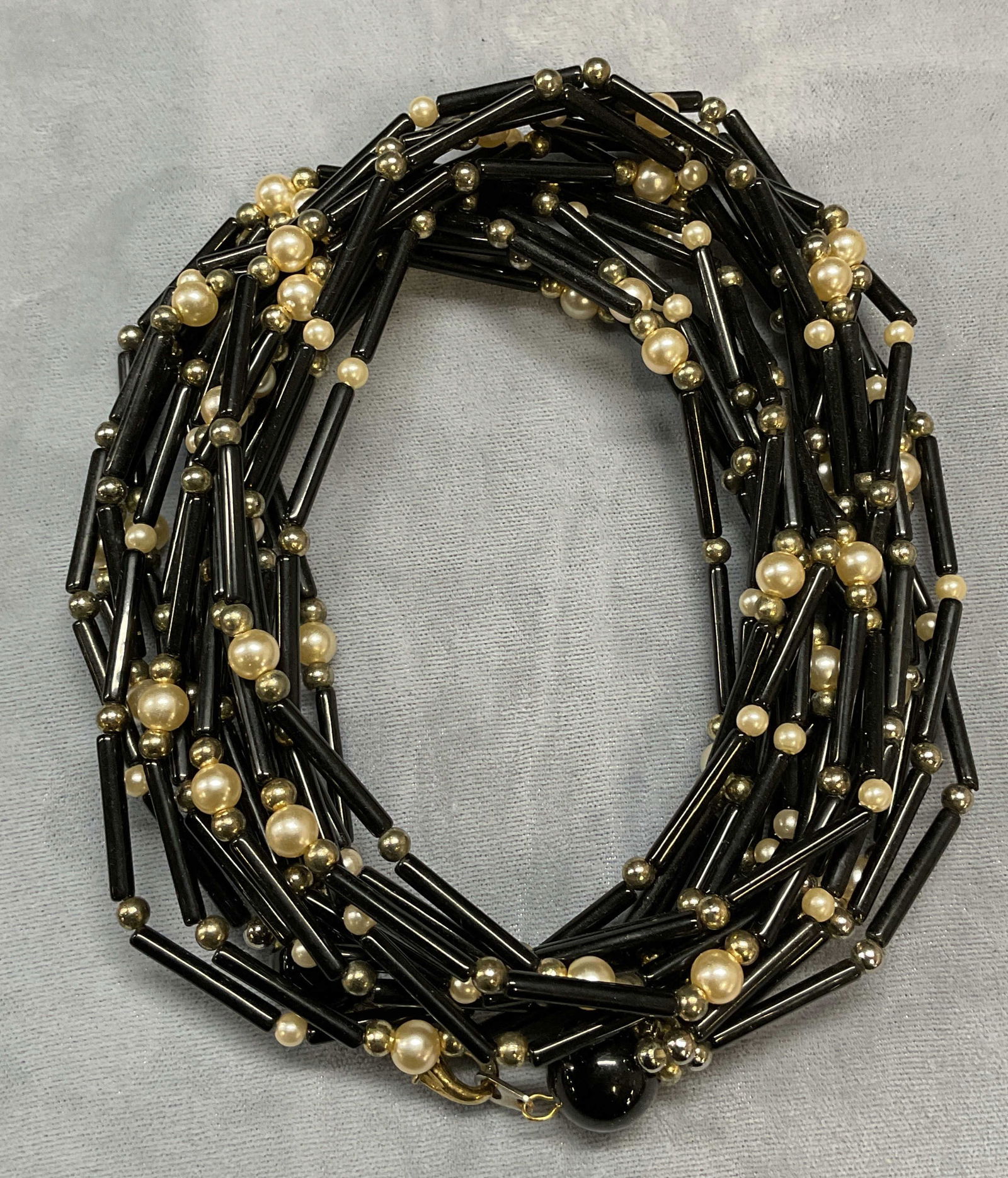 Vintage Faux Pearl & Black Beaded Necklace (1 of 7)