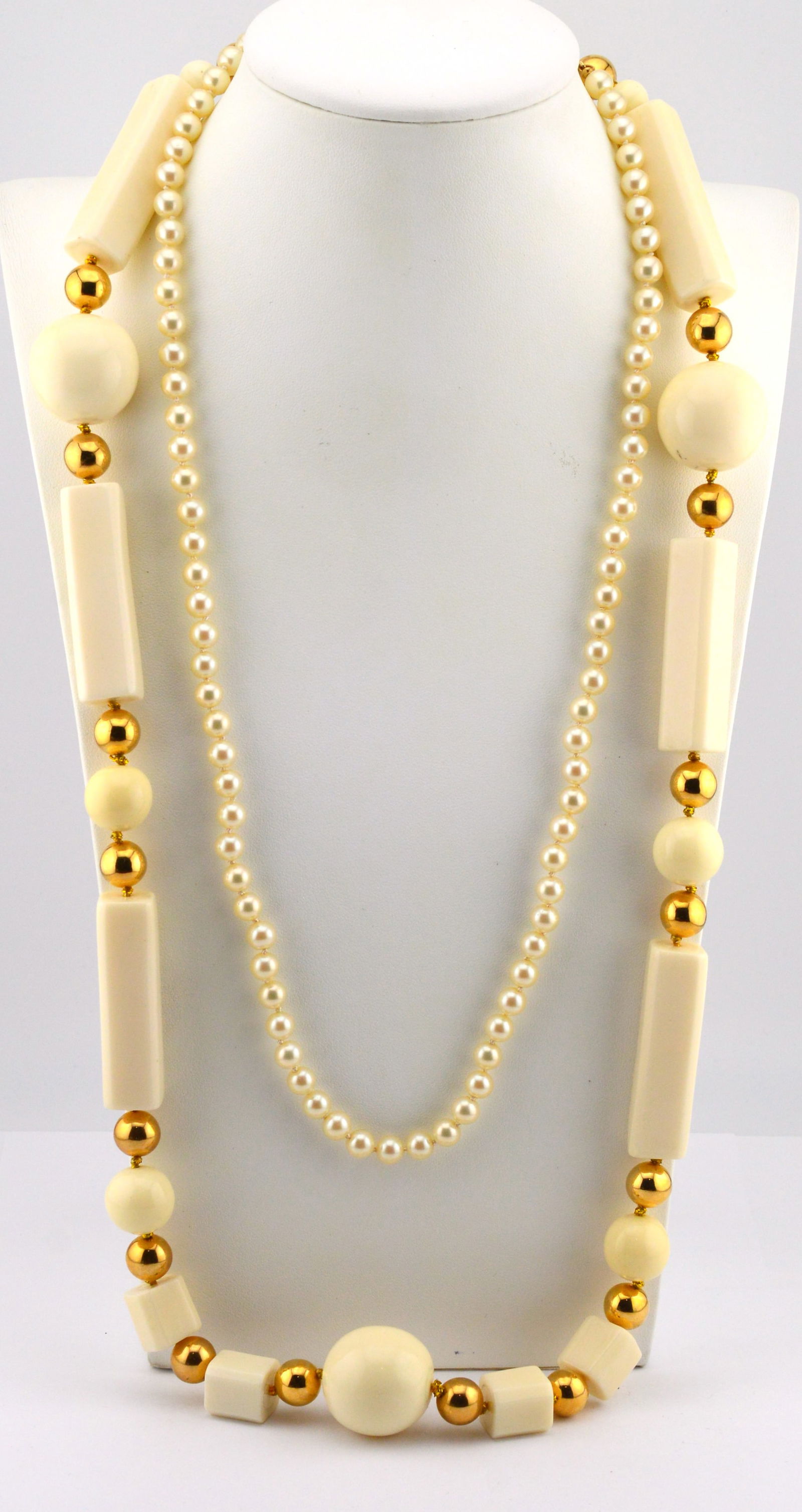 2 Kate Spade & Trifari Fashion Necklaces (1 of 4)