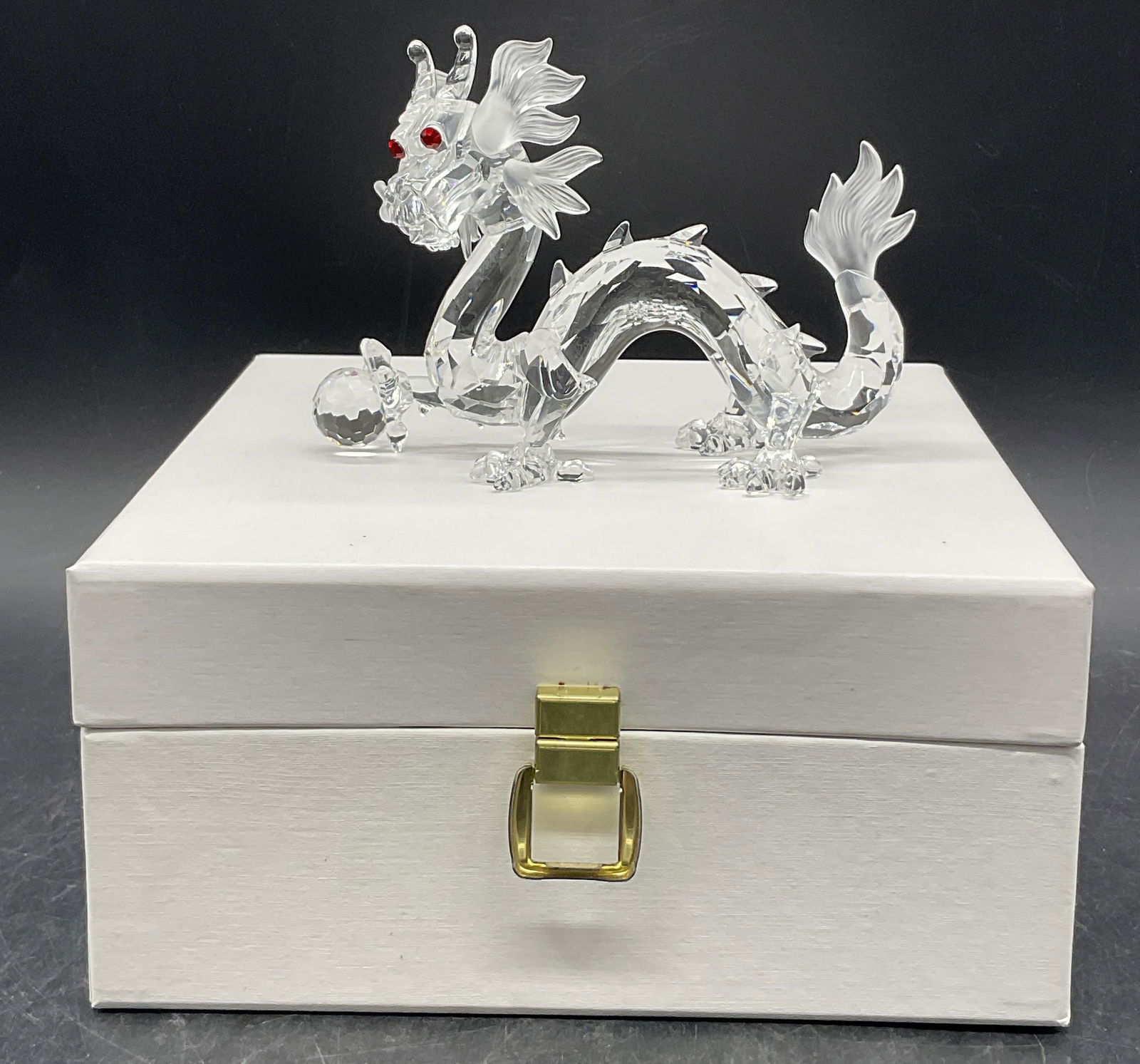 SWAROVSKI Crystal Dragon W/ Original Box (1 of 11)