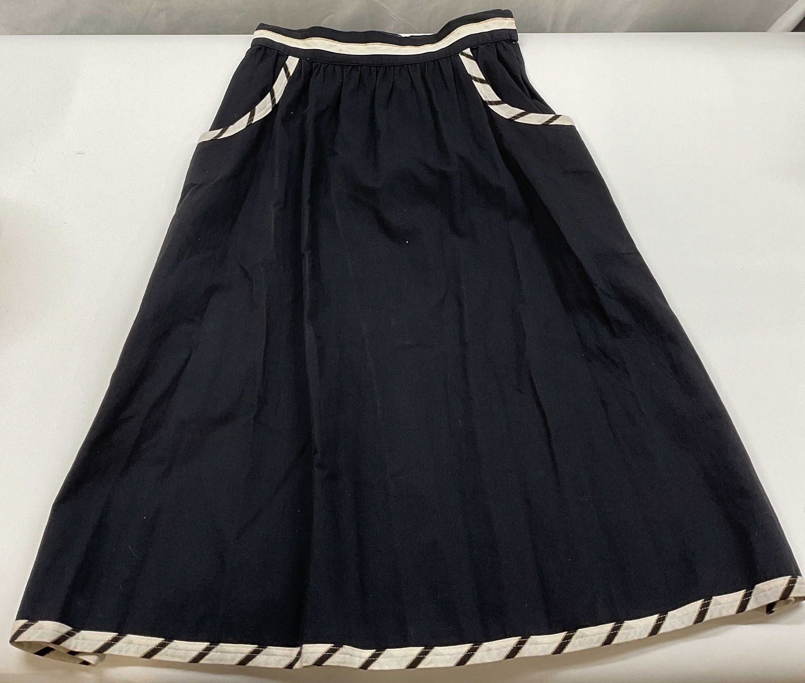 Bleu Blanc Rouge Black Midi Skirt, France (1 of 6)