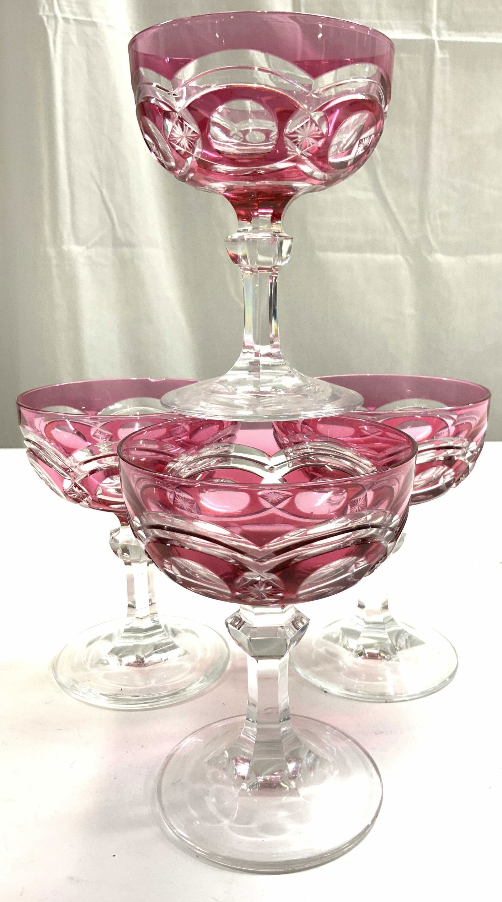 Set 4 Cranberry Art Glass Crystal Goblets (1 of 6)