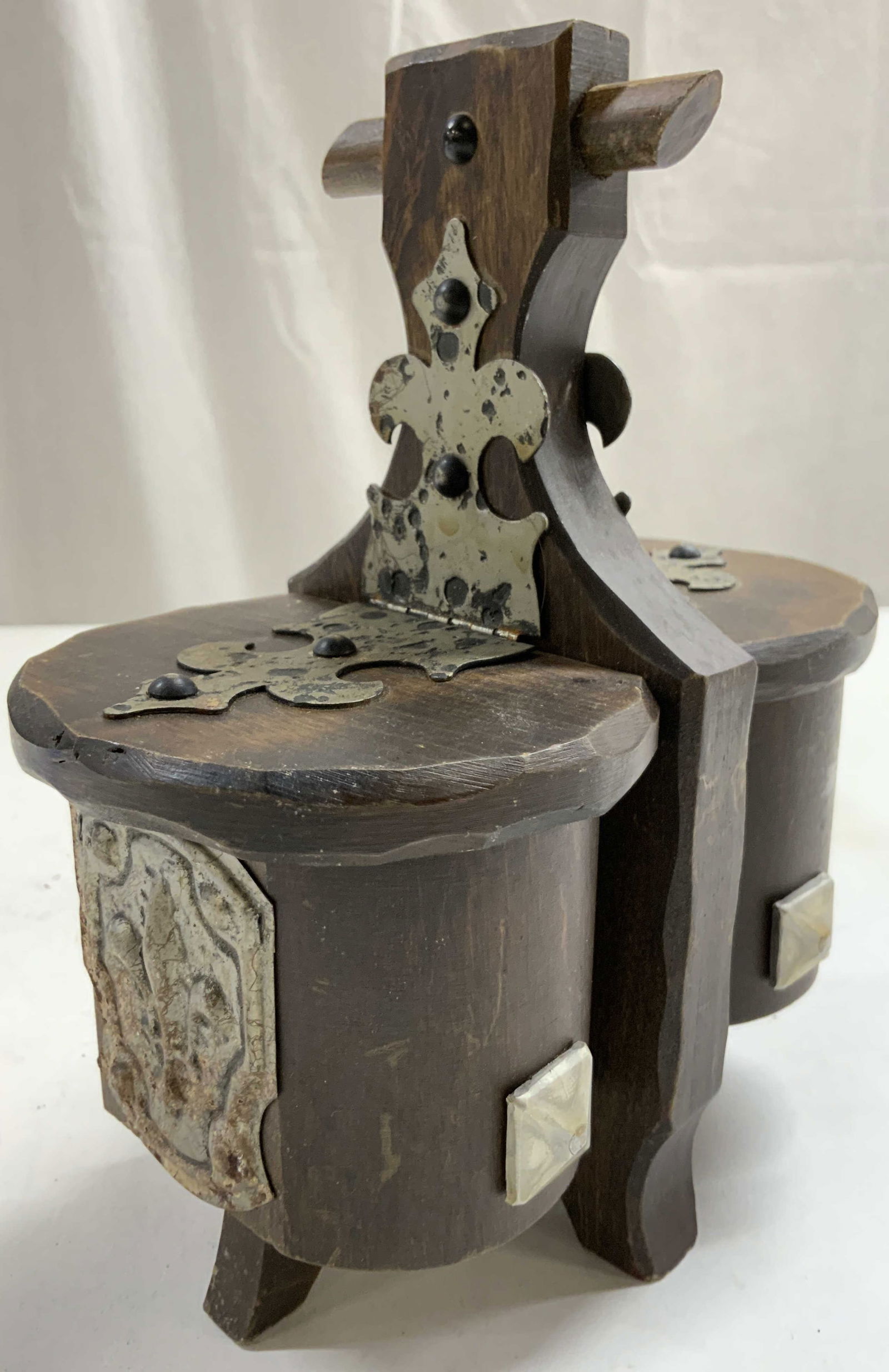 ROBGA Lidded Wood & Metal Spice Box (1 of 8)