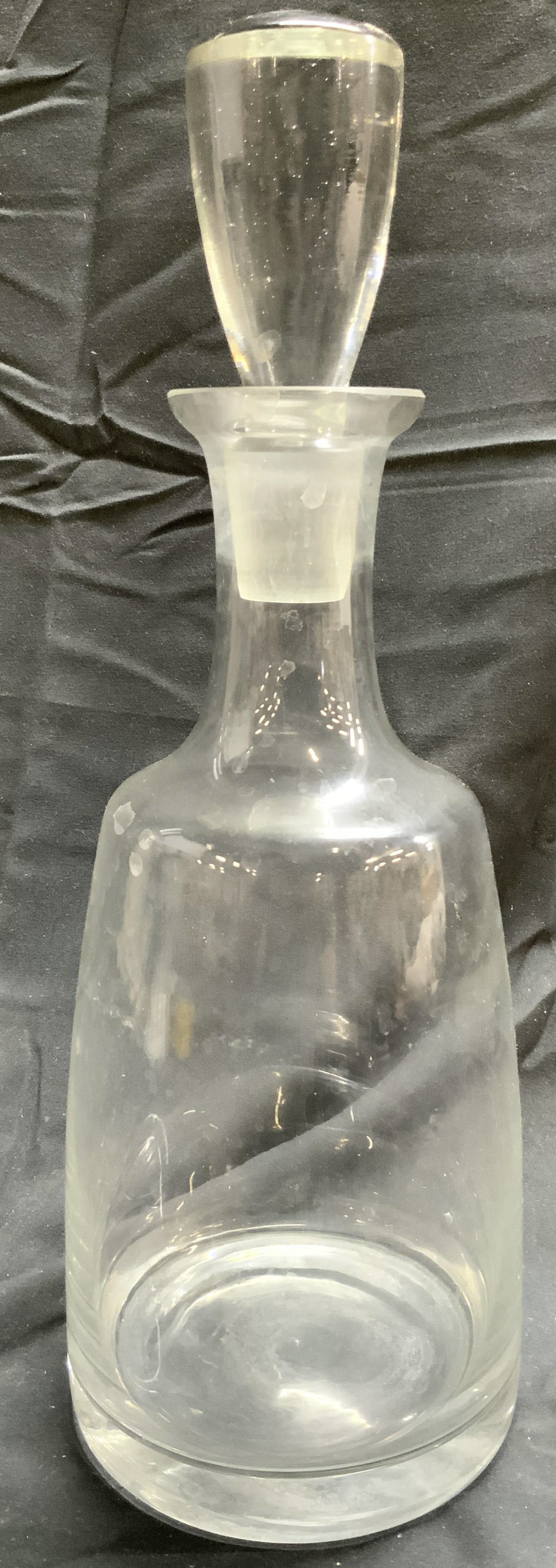 Vintage Art Glass Decanter W Stopper: Decanter is vintage. Piece is glass. Decanter includes stopper. Piece has thick walled base. Decanter with stopper measures approximately 13.5 inches tall 5 inches wide. Decanter, decanter with stoppe