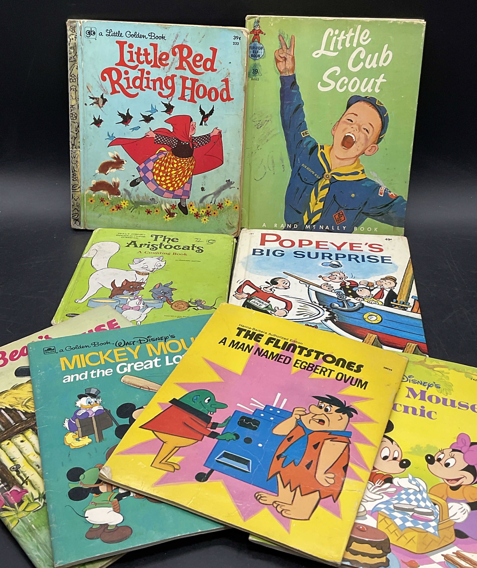 Group Vintage Illustrated Childrens Books, 1964+: Group Lot Vintage Illustrated Childrens Books. Titles include WALT DISNEY PRODUCTIONS presents The Aristocats: A Counting Book (1970), Little Cub Scout by Mabel Watts (1964), and more. The Little Cub 
