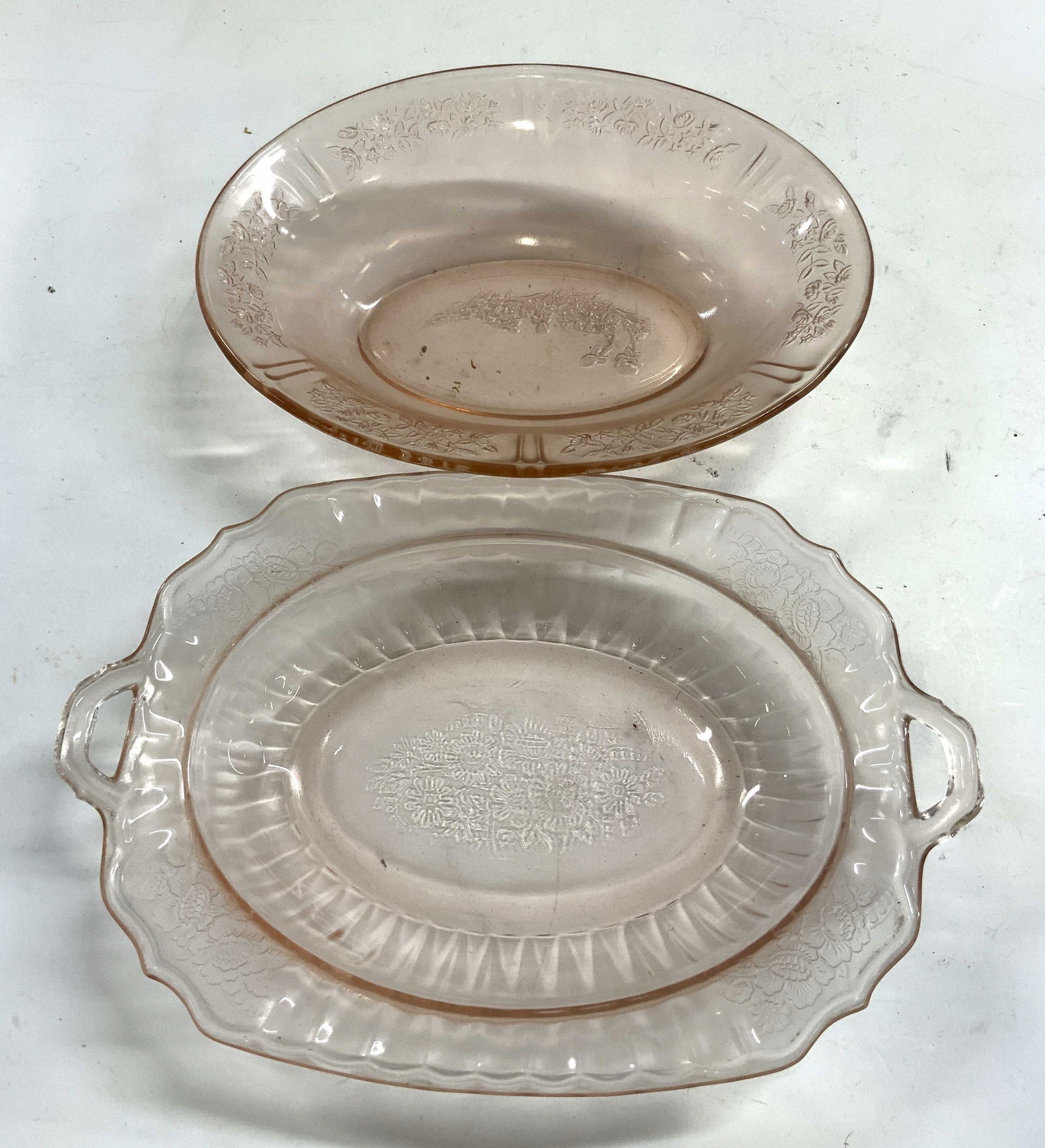 Lot 2 Depression Glass Serving Bowls Pink (1 of 7)