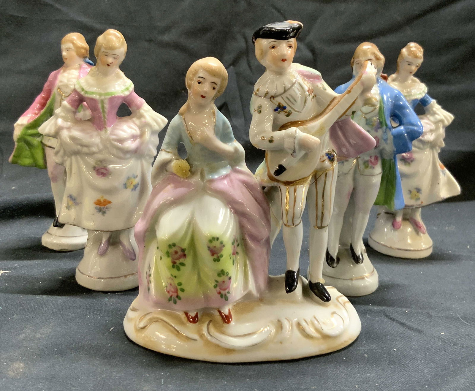 Lot 5 Assorted Hand Painted Porc Figures JAPAN (1 of 8)