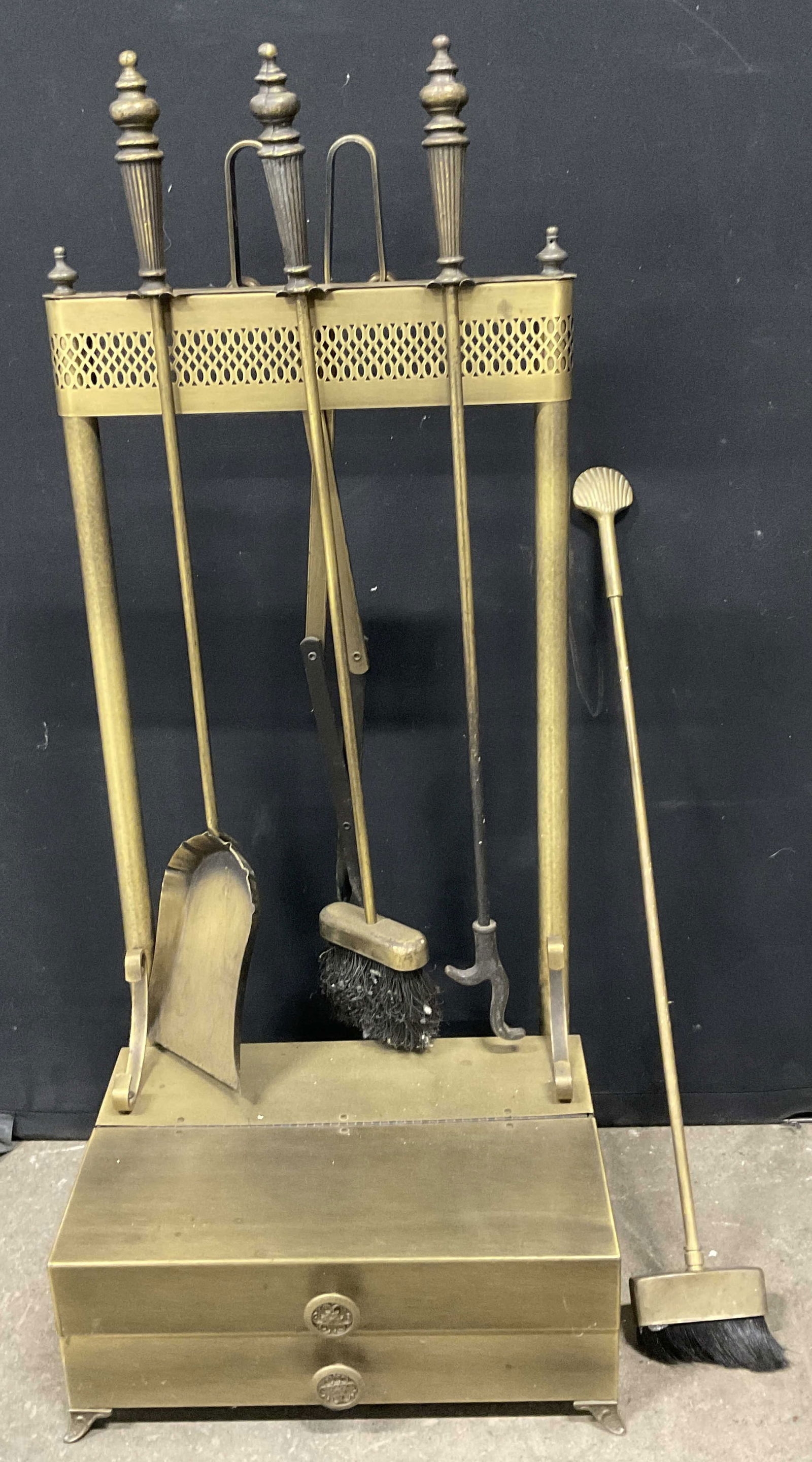 Lot 6 Vintage Brass Fireplace Accessories, Tools + (1 of 10)