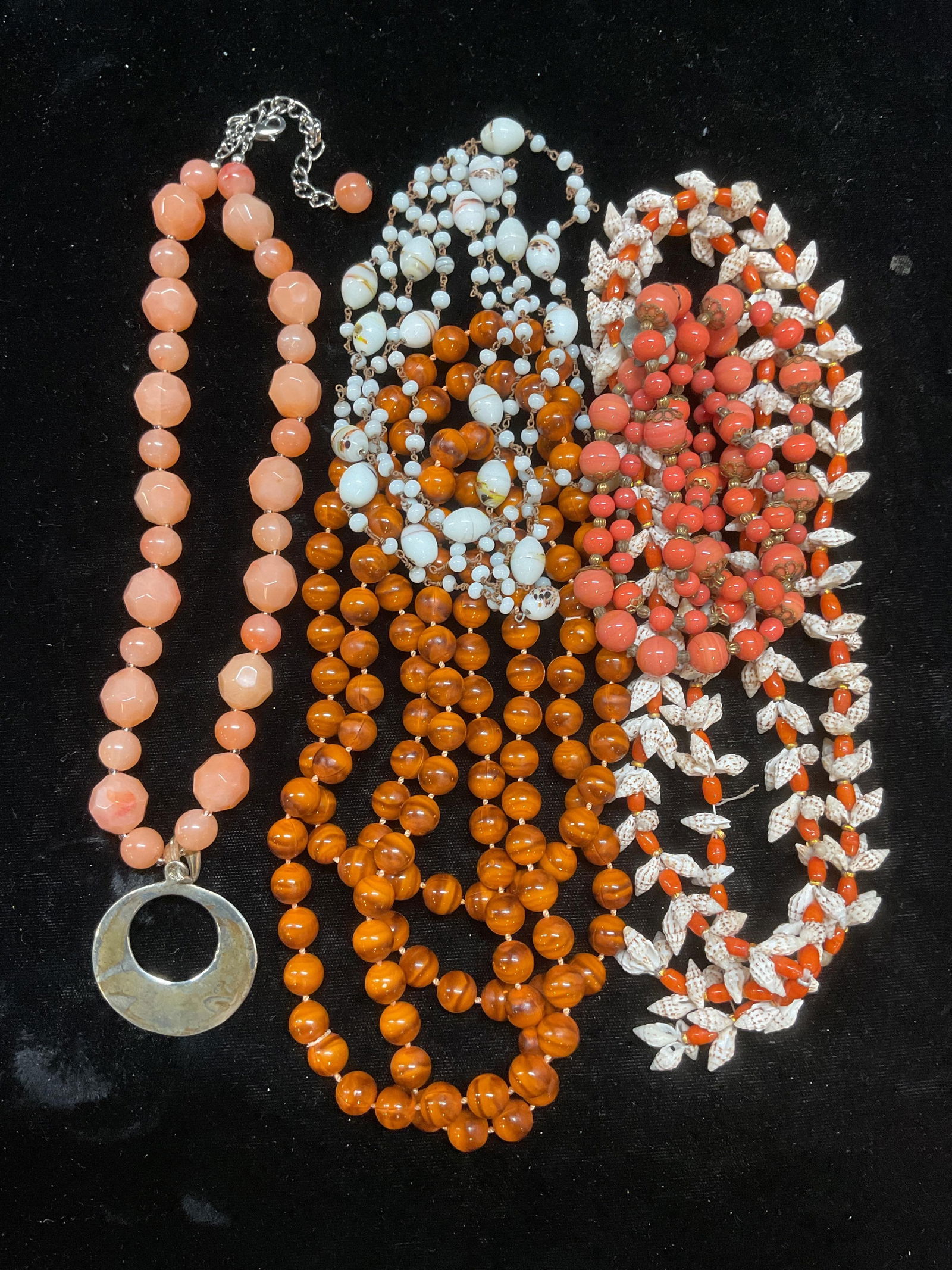 Group Lot 6 Vintage Beaded Necklaces (1 of 6)