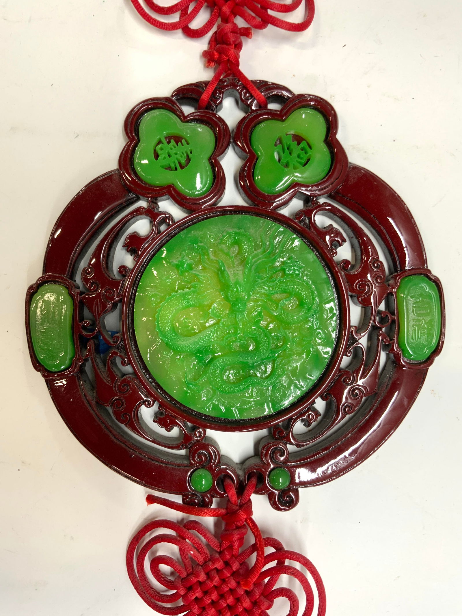 Asian Red Knot Wall Decor Resin & Cherry Wood (1 of 8)