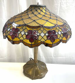 Tiffany Style Stained Gls Shade Gilt Metal Tbl Lmp (1 of 9)