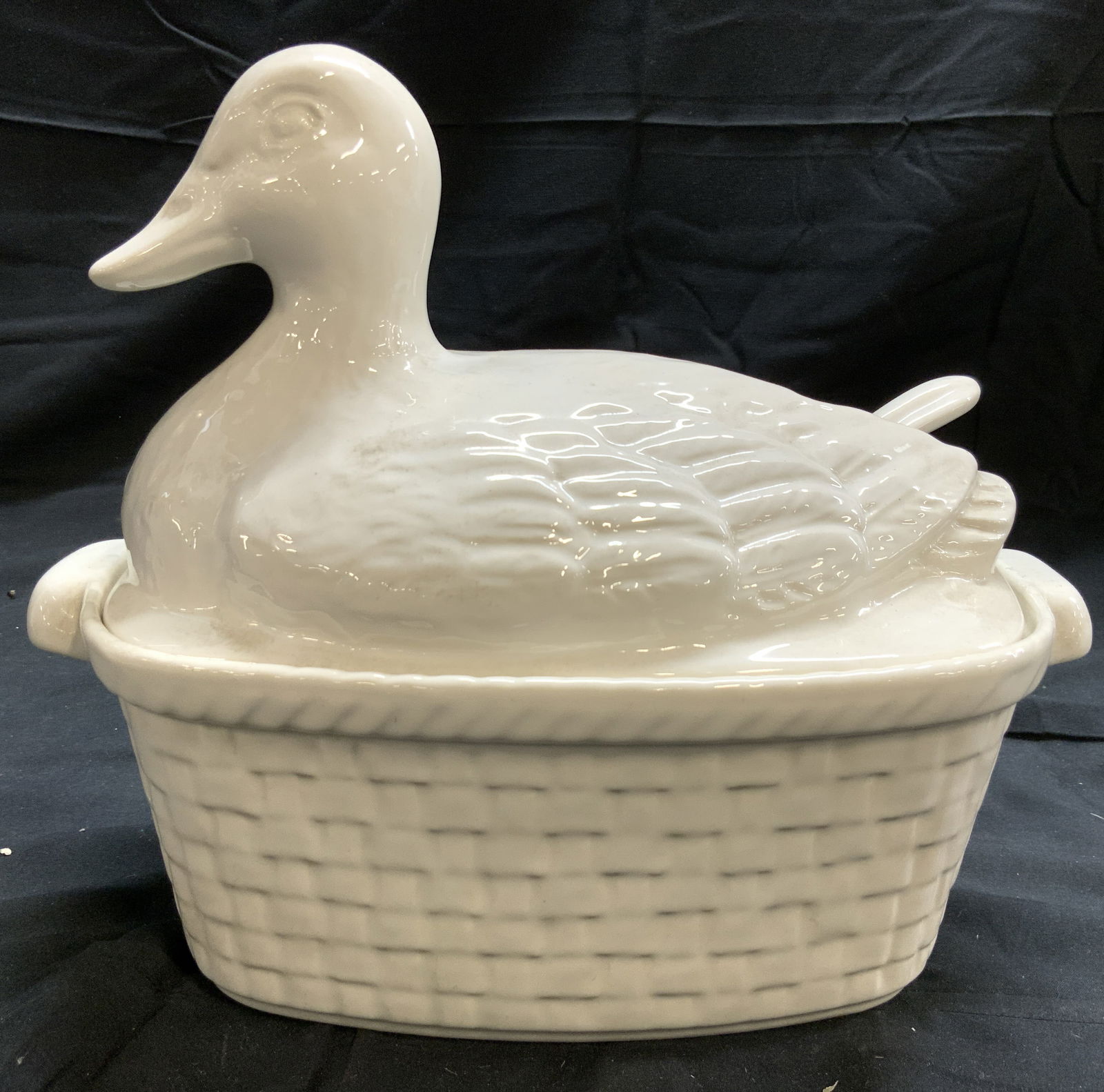 WHITTIER POTTERY Ceramic Duck Tureen W Ladle (1 of 8)