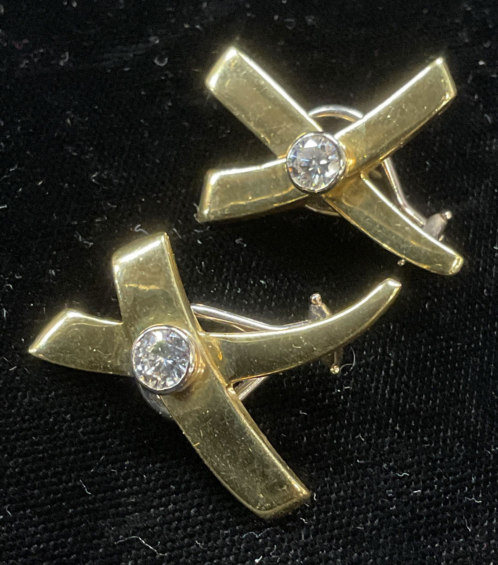 18K GOLD & DIAMOND X EARRINGS (1 of 9)