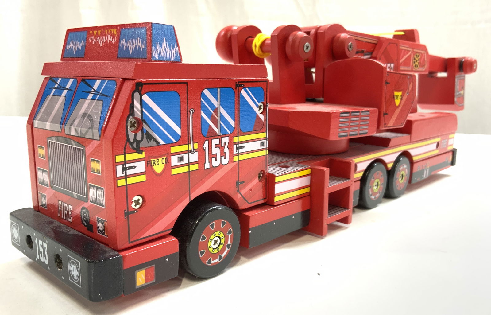 Melissa & Doug Wood Fire Engine Mighty Builders (1 of 8)