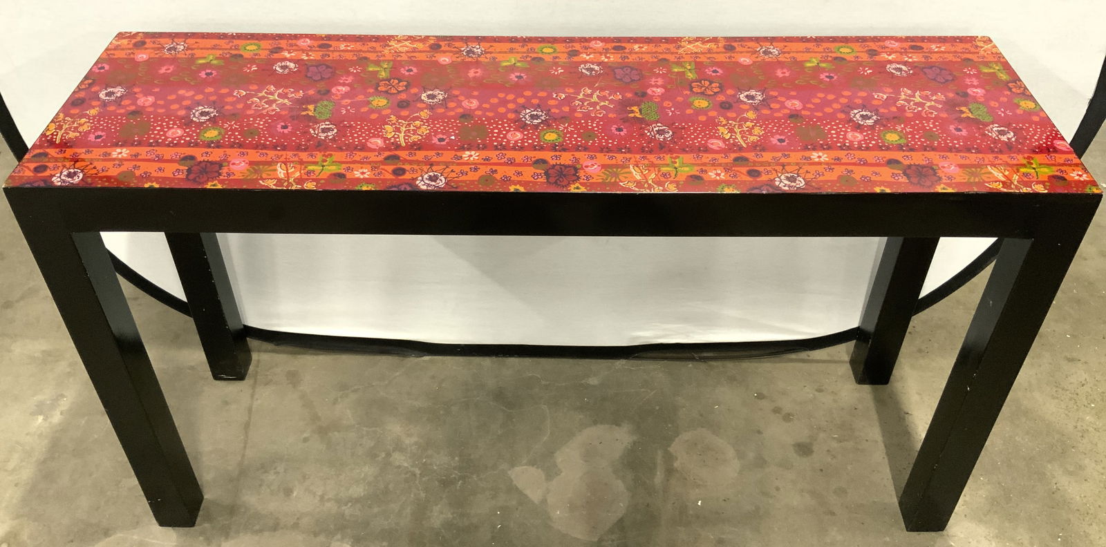 Lacquered Floral Detailed Console Table (1 of 9)
