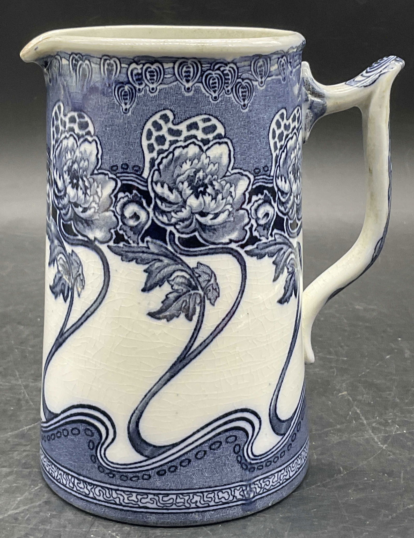 COLONIAL POTTERY STOKE ENGLAND Ceramic Pitcher (1 of 8)