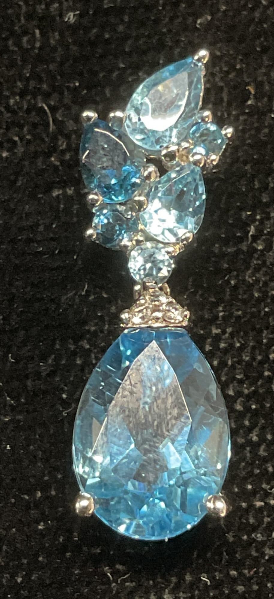 Signed Sterling Silver Blue Semiprecious Pendant (1 of 6)