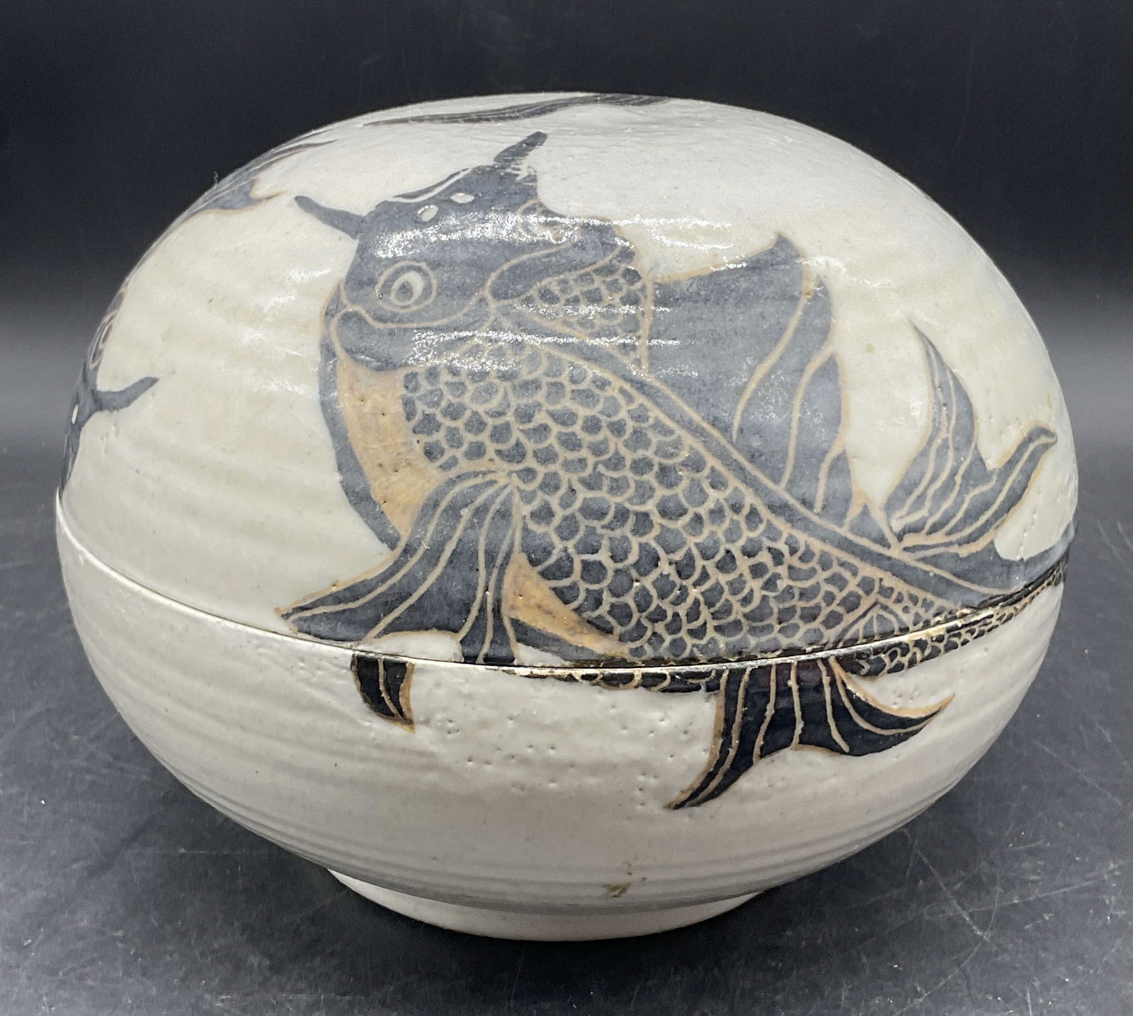 Sign Handmade Fish Motif Pottery Keepsake Box, Lid (1 of 9)