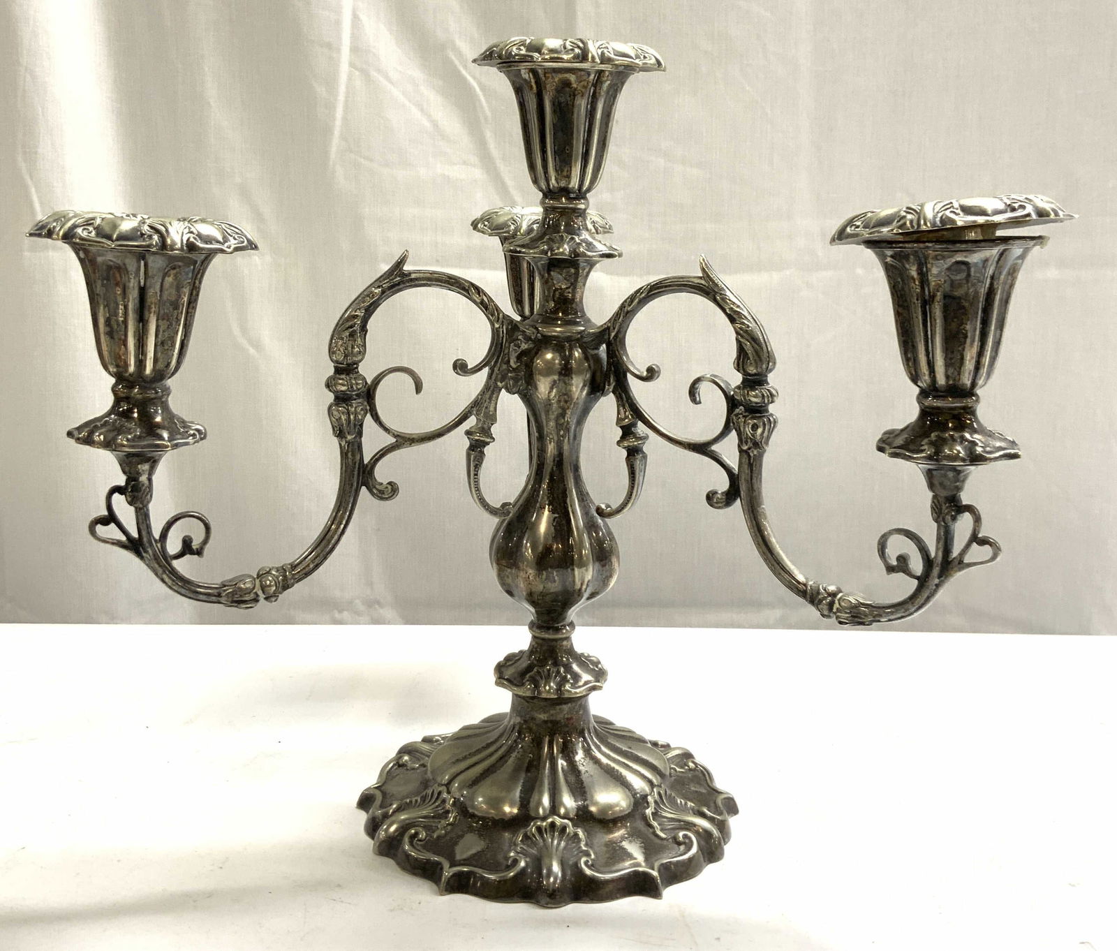 GORHAM SILVER PLATED 4 Arm Candelabra (1 of 8)