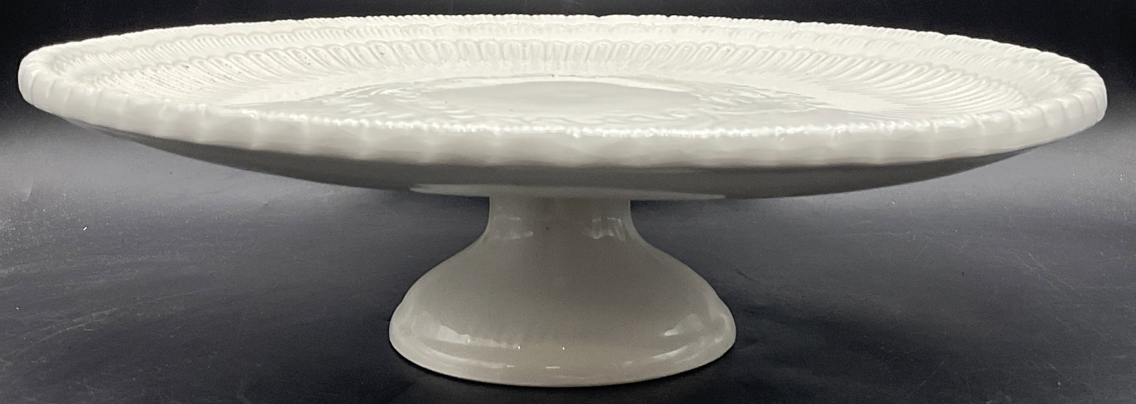 NEUWIRTH Ceramic Pedestal Cake Stand / Platter, IT (1 of 7)