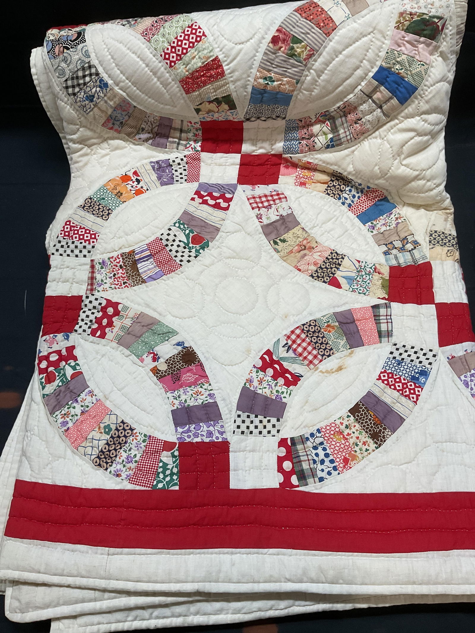 Vintage Handmade Bridal Ring Patchwork Quilt (1 of 6)