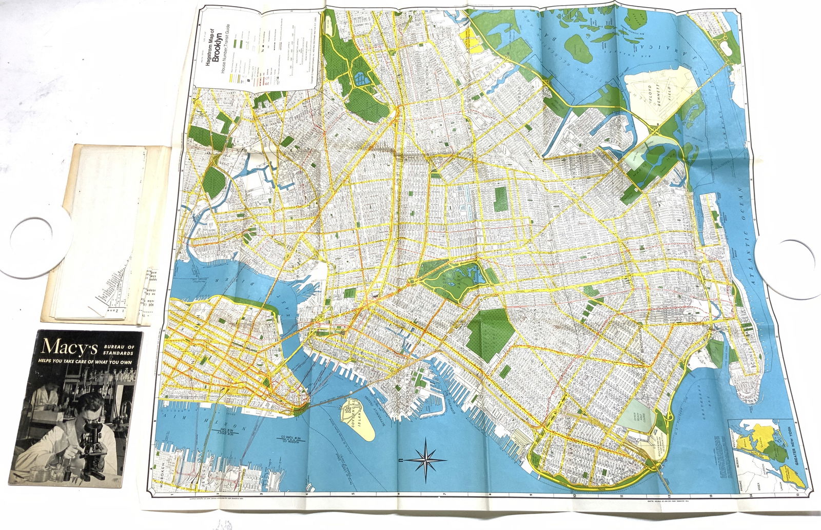 Vntg Brooklyn Map & Macys Booklet (1 of 8)