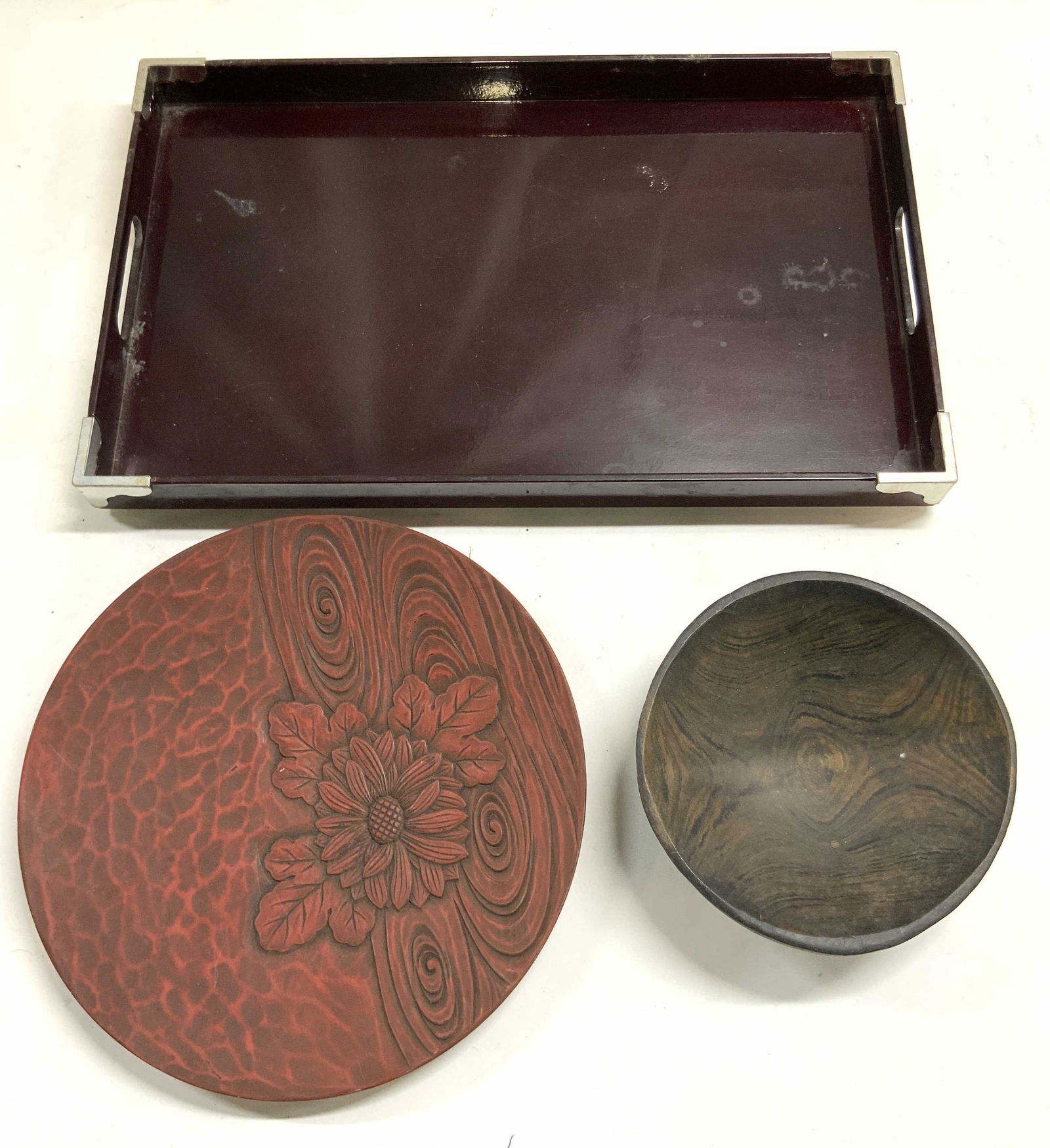 Lot 3 Serving Tray, Asian Plate, & Wood Bowl (1 of 8)