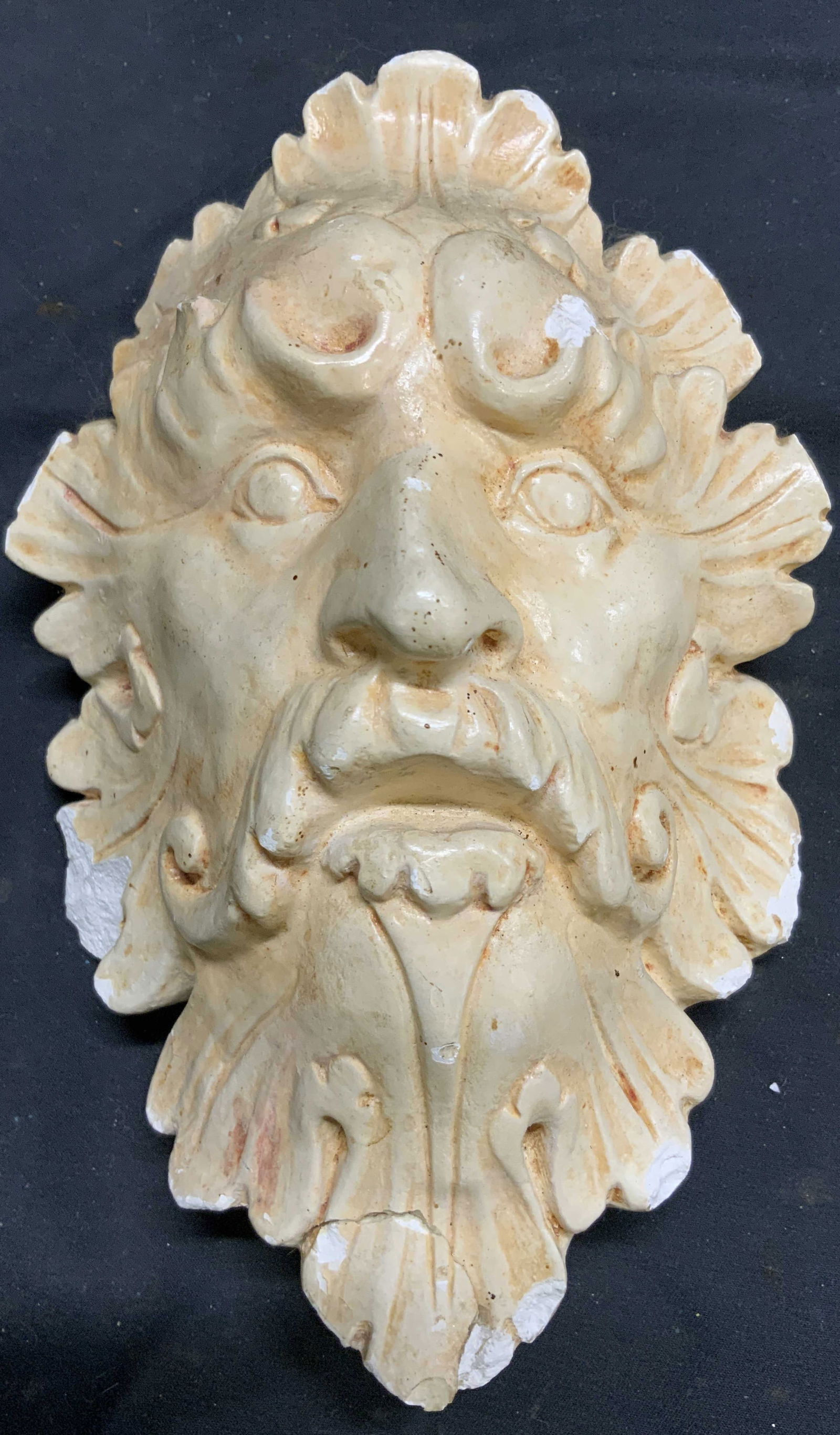 Vntg Plaster Male Head Figure Wall Decor (1 of 6)