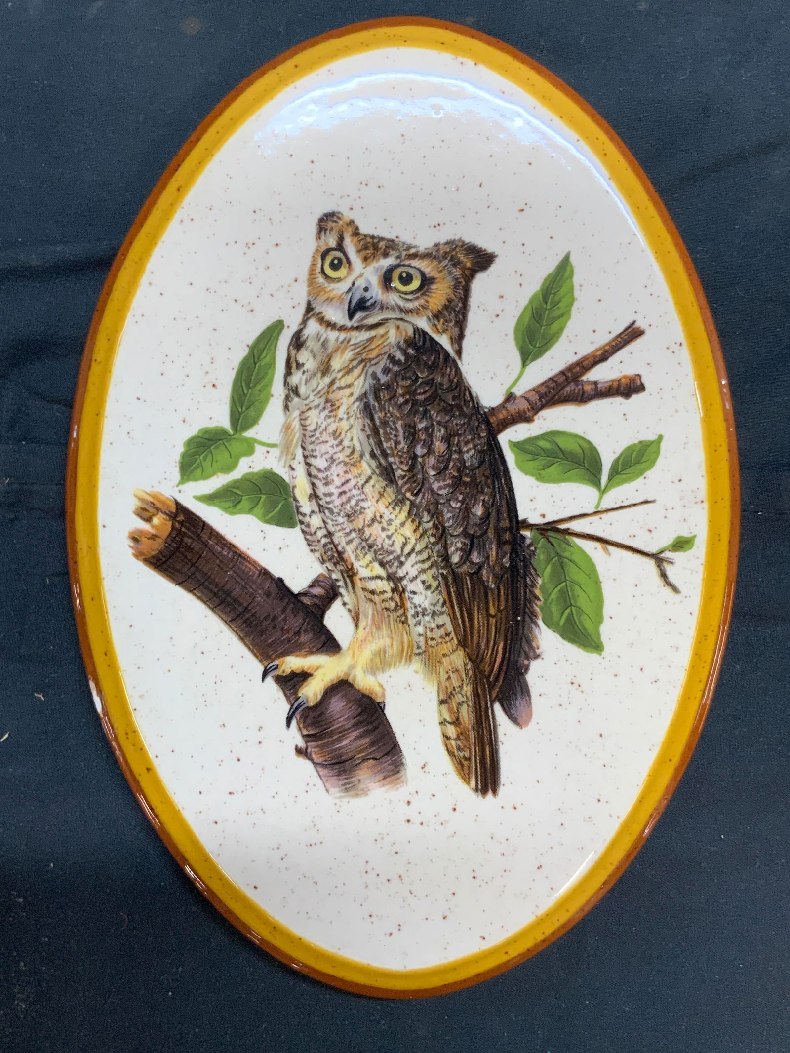 DOT Oval Ceramic Owl Wall Hanging (1 of 7)