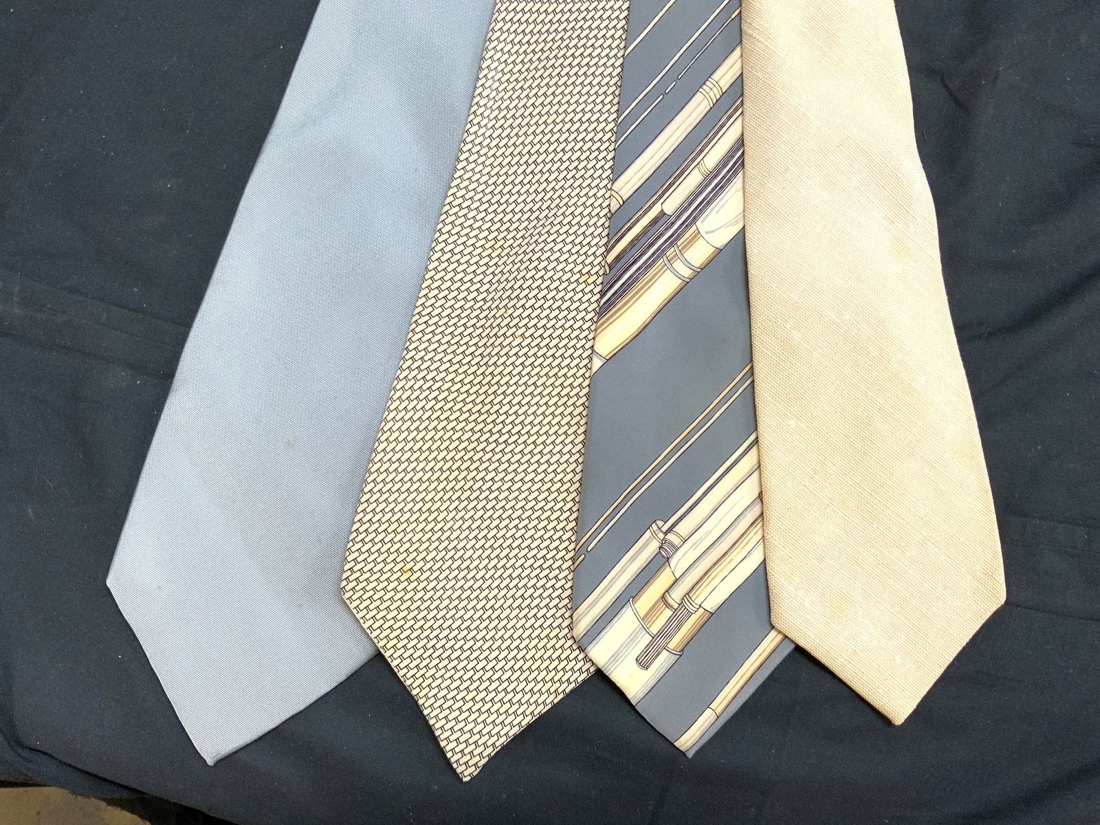 Lot 4 Assorted Mens Neckties TESTA & More (1 of 8)
