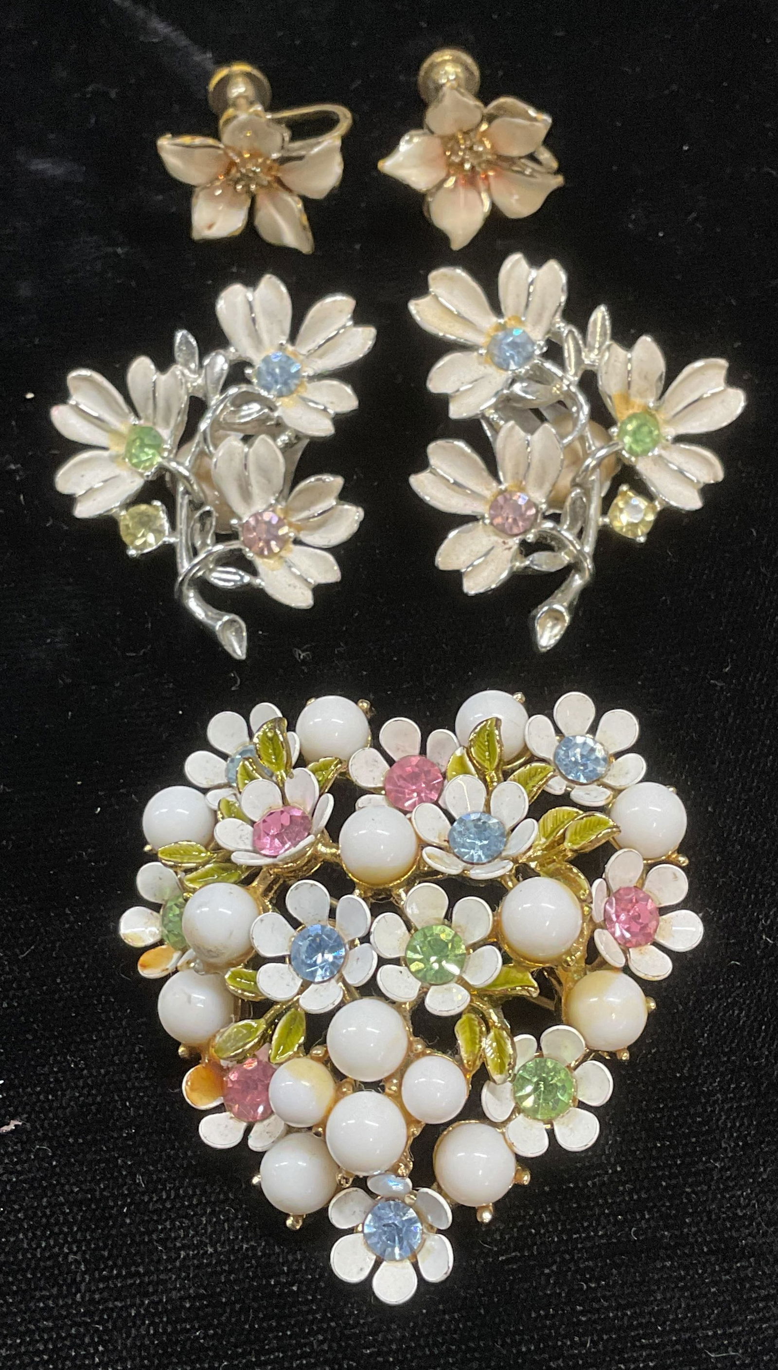 Lot 3 Vtg Emmons Crystal Flower Earrings + (1 of 7)