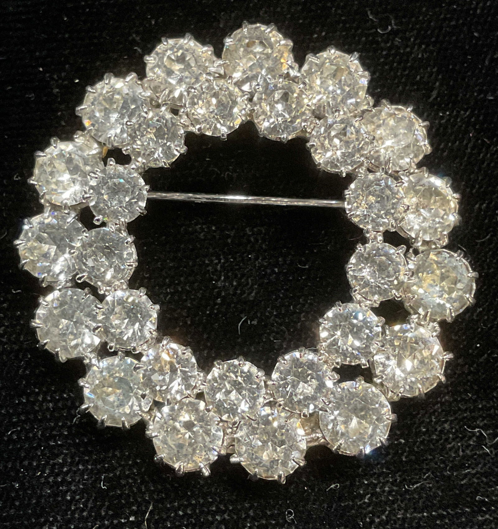 Vintage Kramer New York Silver Tn Crystal Brooch (1 of 6)