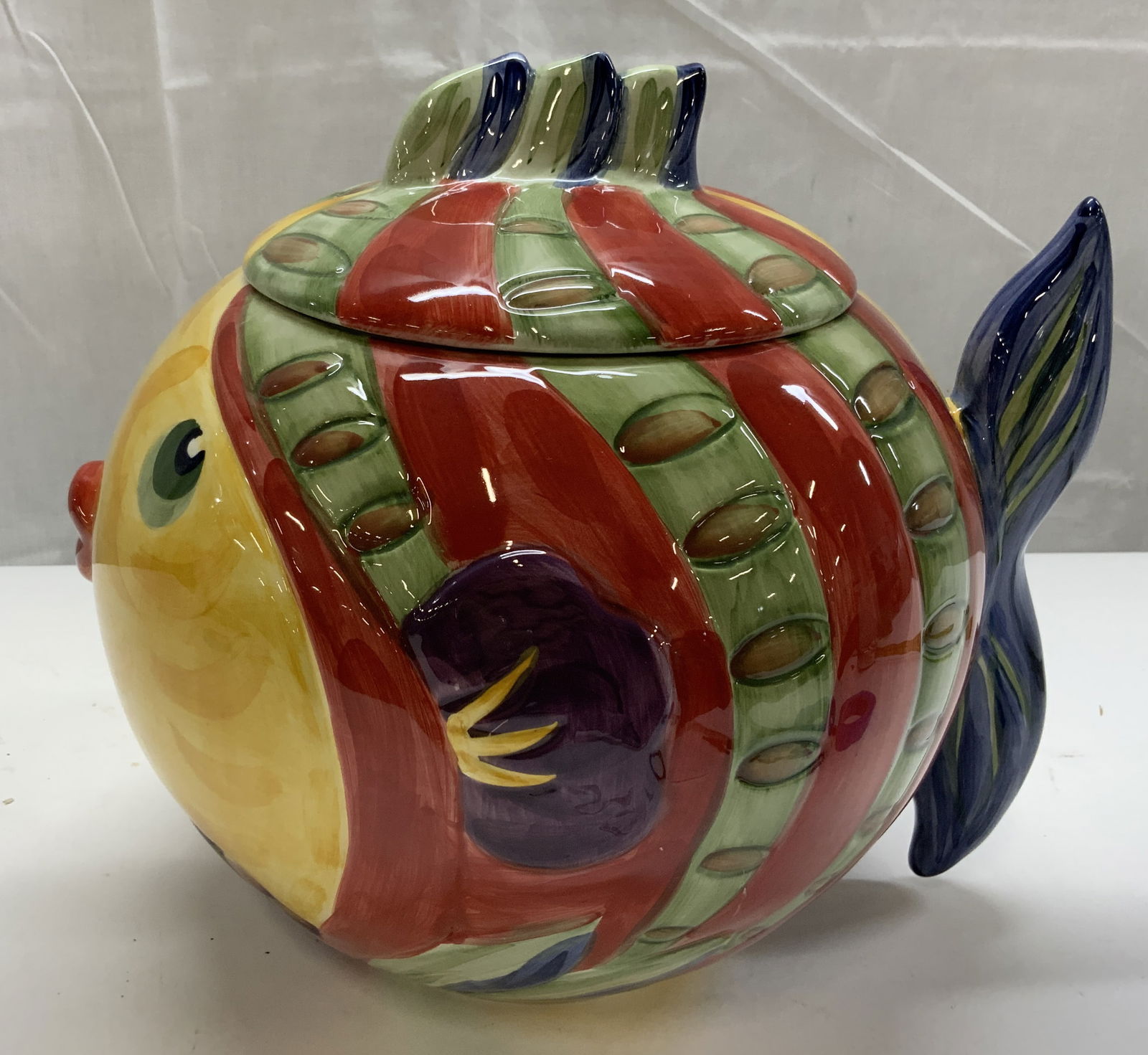Vtg Tabletops Unlimited  Ceramic  Fish Cookie Jar (1 of 6)