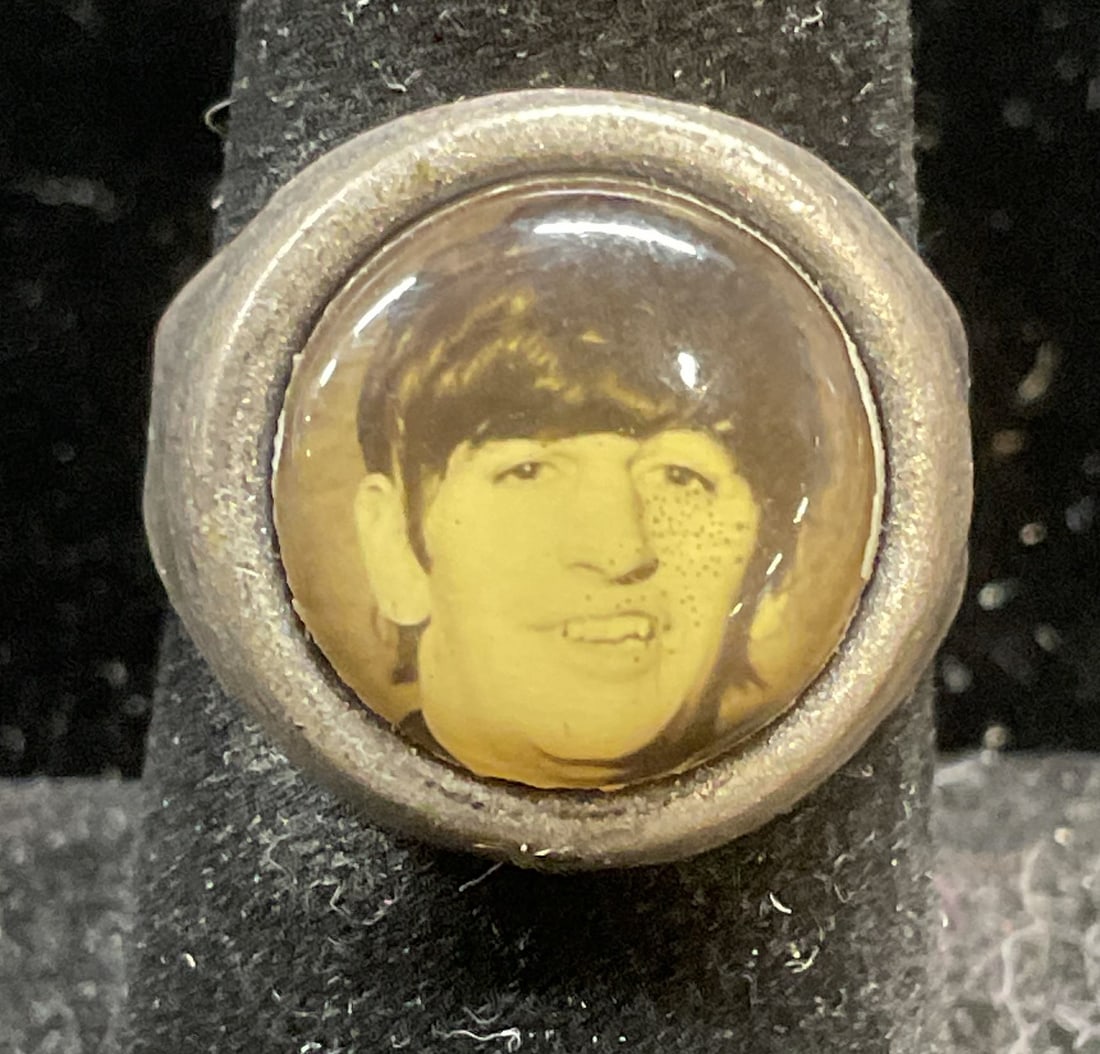 Vintage Silver Tn Beatles Ringo Starr Ring (1 of 6)