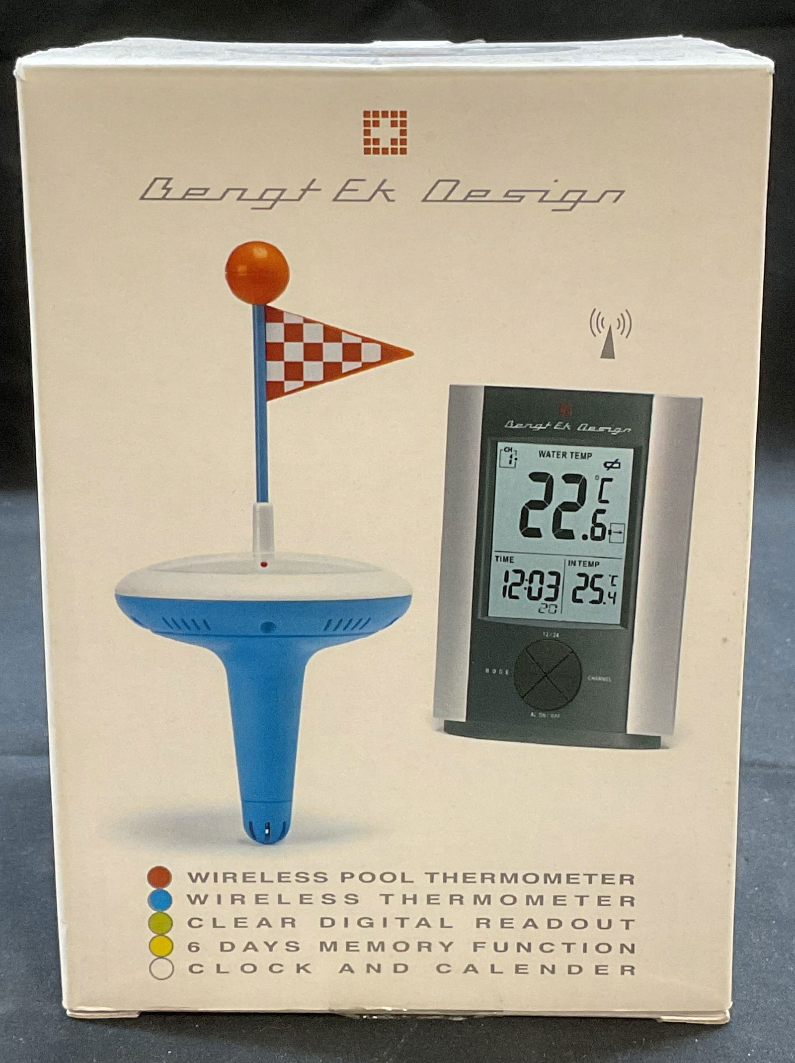 Bengt Ek Design Golf Hole Pool Thermometer (1 of 6)