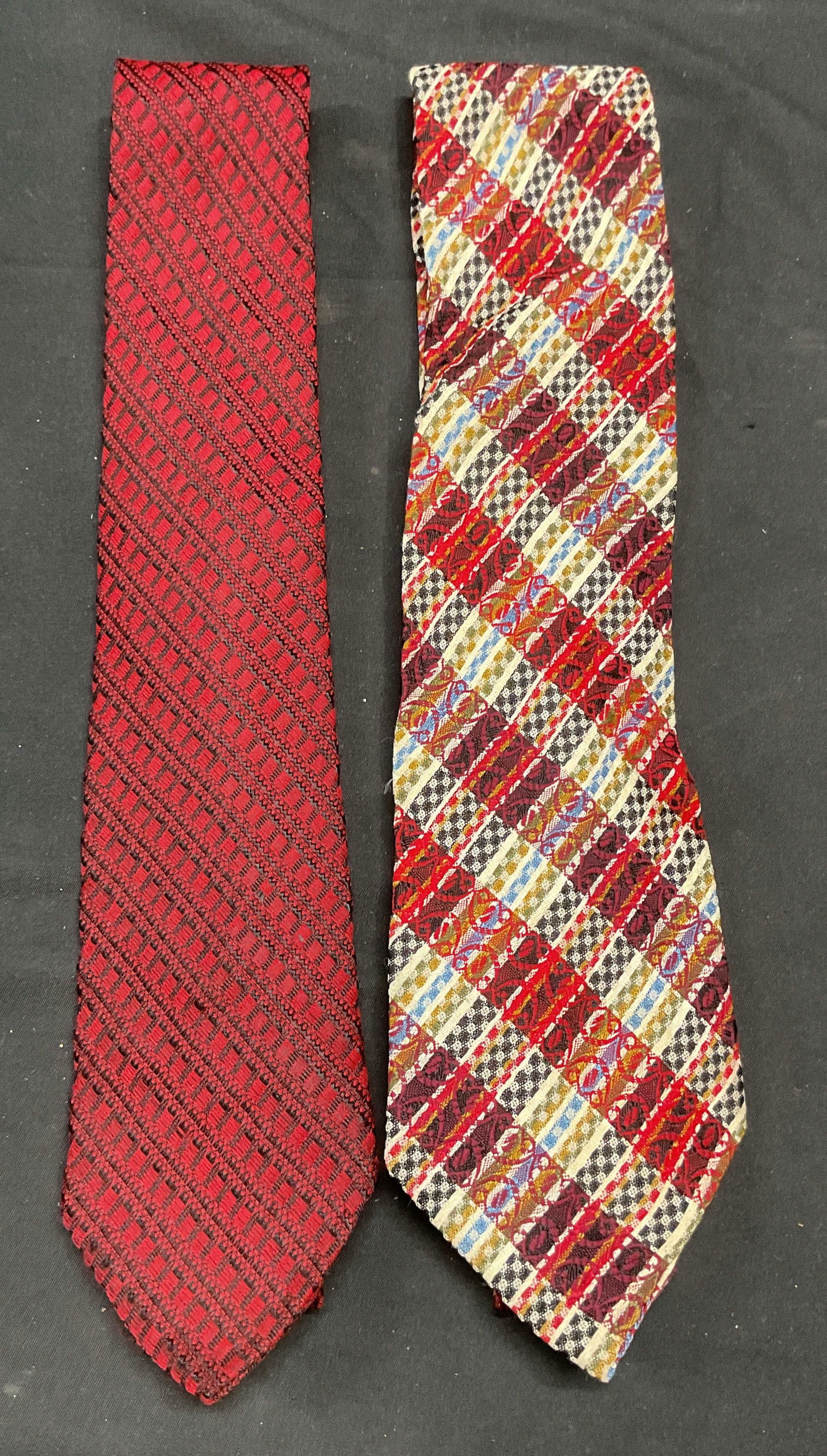 Lot 2 Vintage Red Patterned Ties (1 of 6)