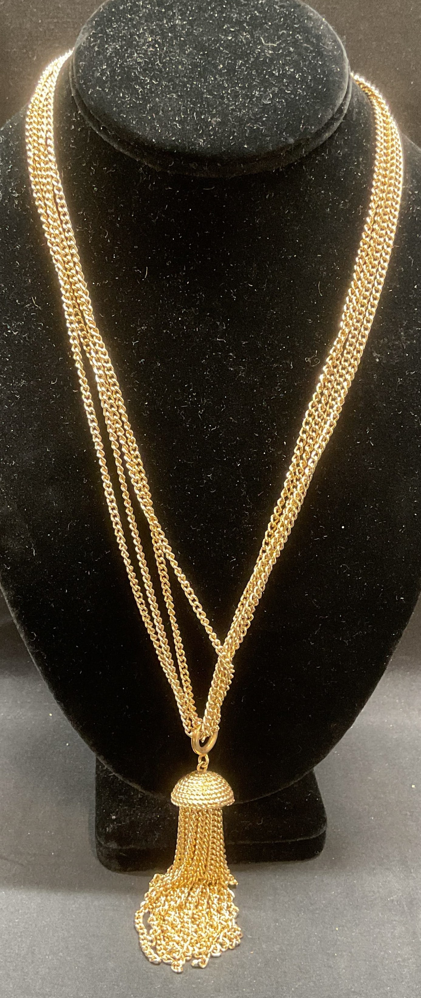 Sarah Coventry Gold Tn Chain Pendant Necklace (1 of 7)