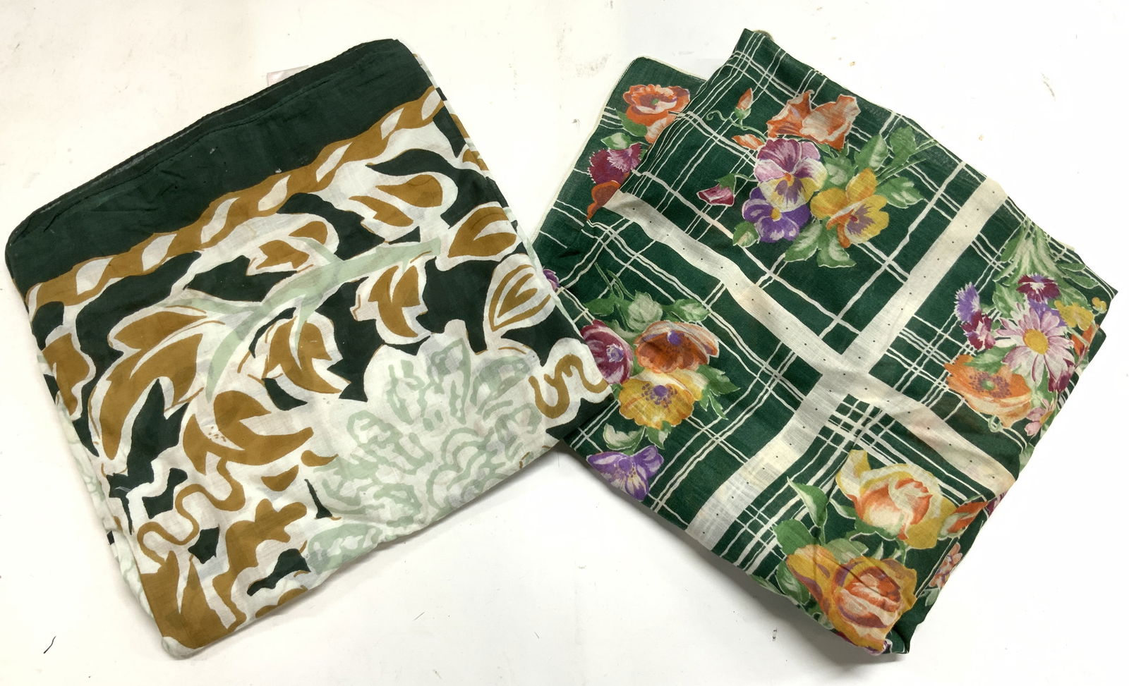 Lot 2 Assorted Scarves CHICO & More (1 of 8)