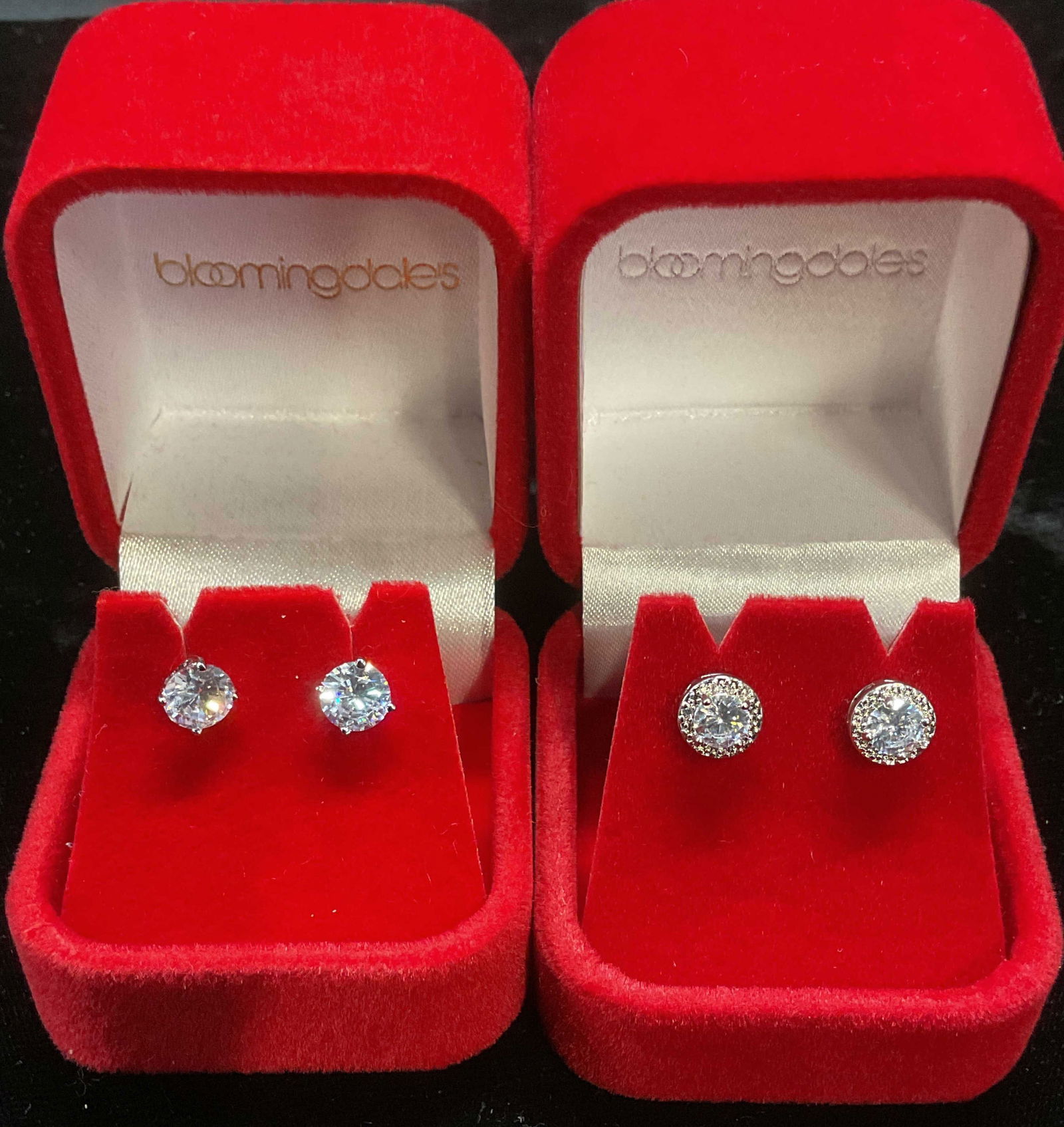 Lot 2 Silver Tone Crystal Stud Earrings (1 of 7)