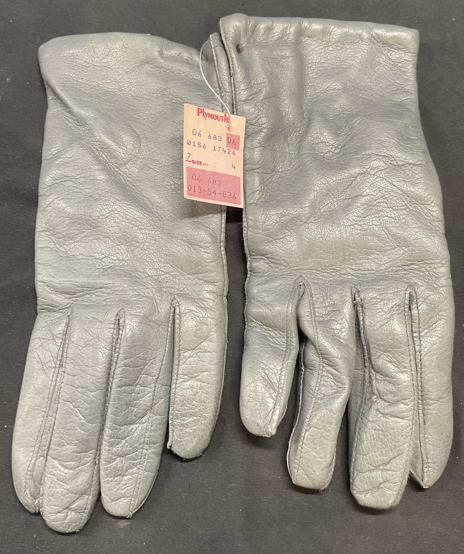 Vtg Plymouth Grey Leather Cashmere Gloves NWT: Vintage Plymouth grey leather and cashmere lined gloves. New with tag. Made in Italy. Size 7. Some wear consistent with exposure. Gloves, vintage gloves, ladies gloves, grey gloves, leather gloves, ca