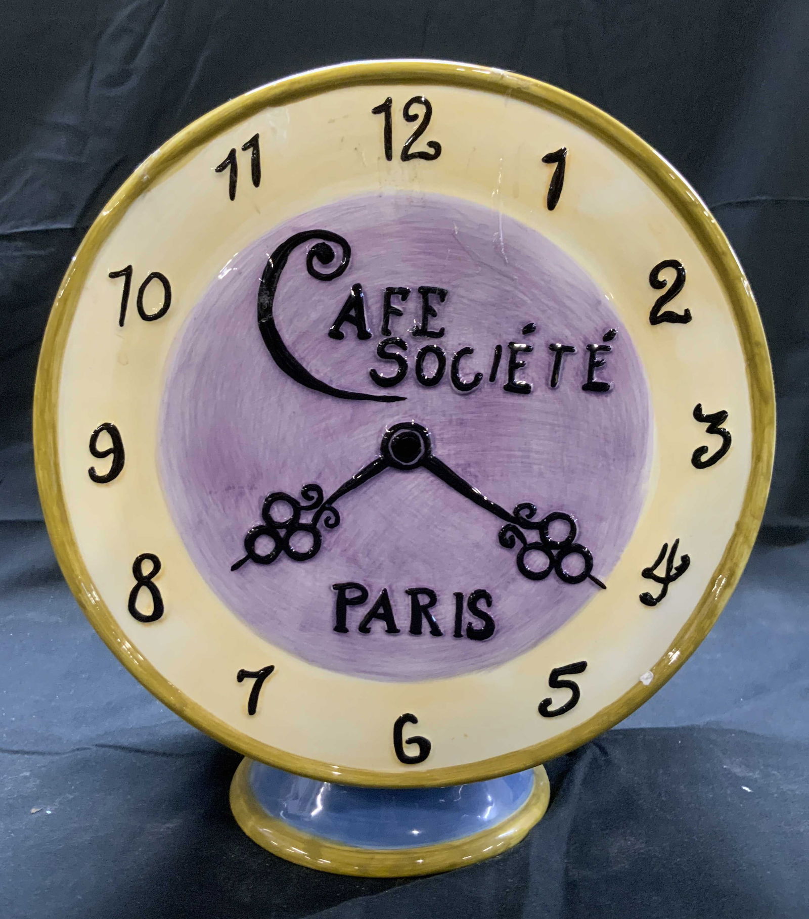 THE SAKURA TABLE Ceramic Clock Cookie Jar W Lid (1 of 8)