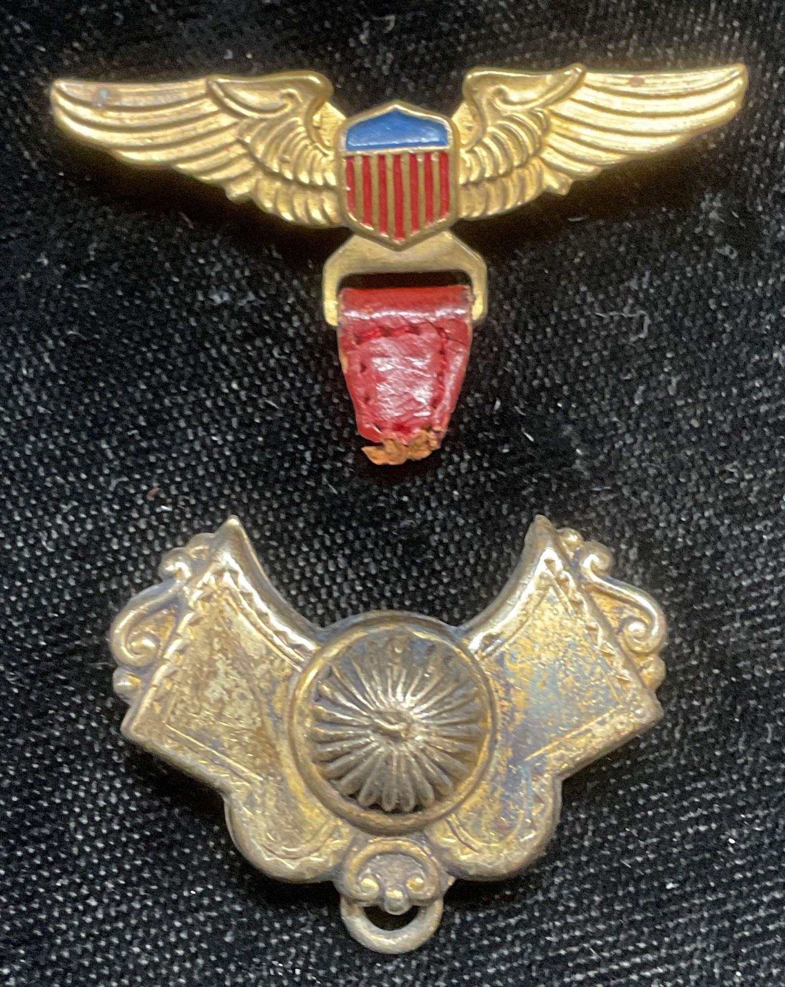 Lot 2 Brevete Air Force Pilot Lapel Badge + (1 of 6)
