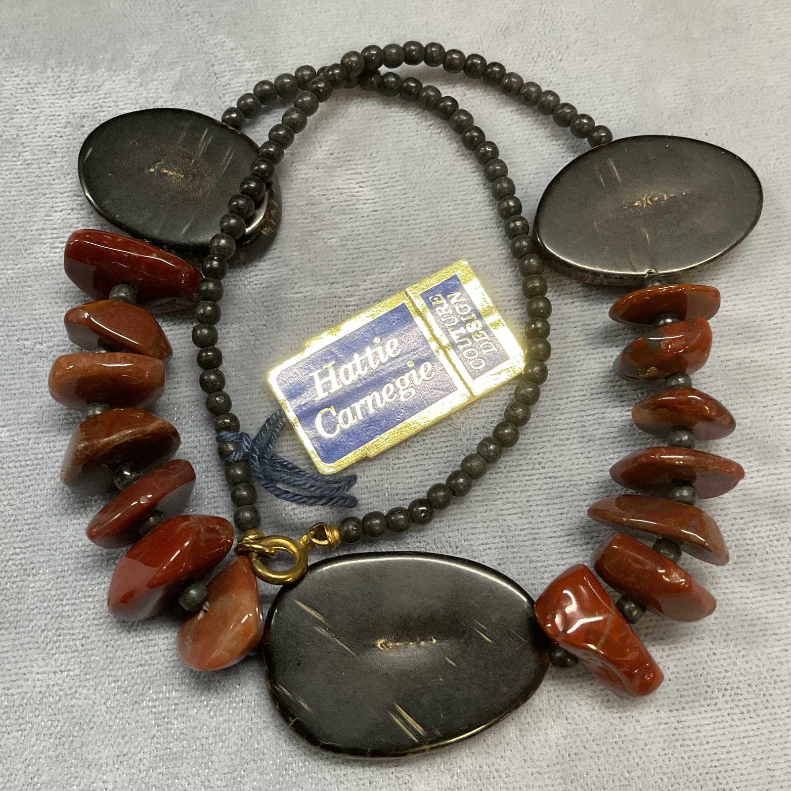 Vtg Hattie Carnegie Black & Red Beaded Necklace (1 of 6)