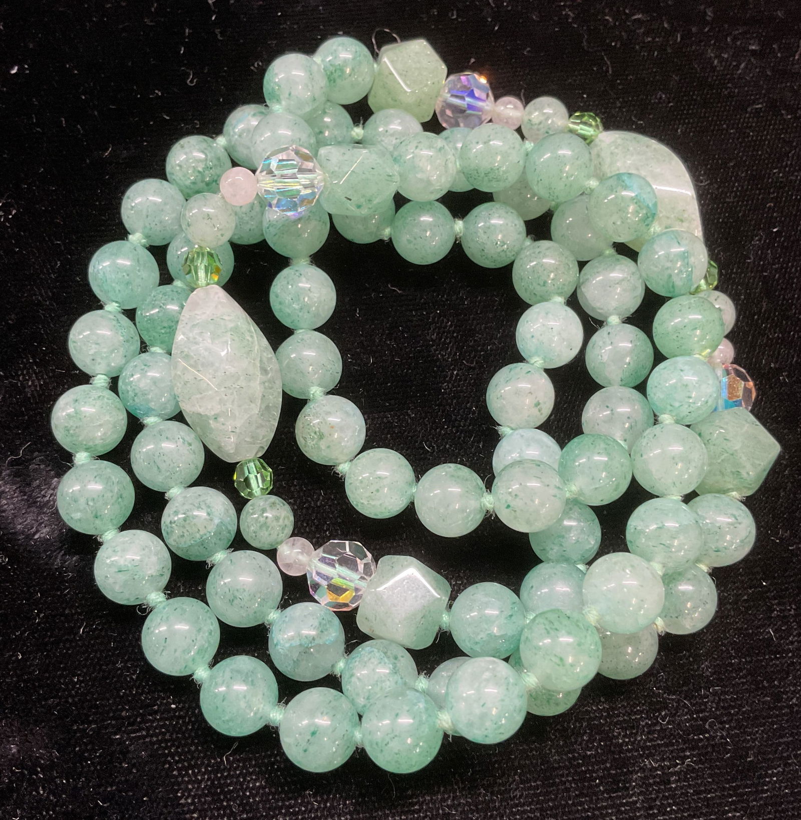 Green Jade & Crystal Beaded Necklace (1 of 6)