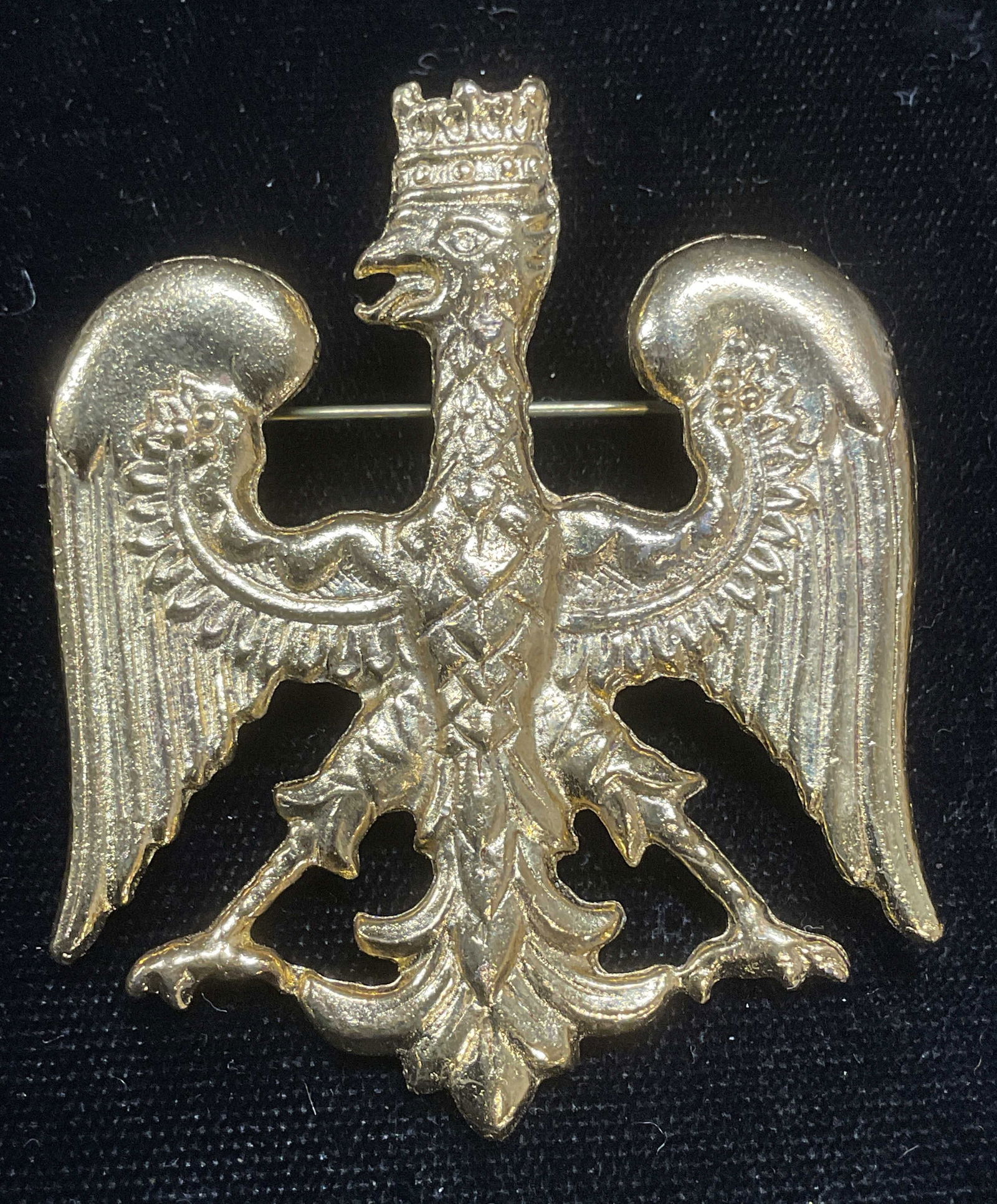 Vtg Blumenthal Gold Tn Crown Eagle Brooch (1 of 7)